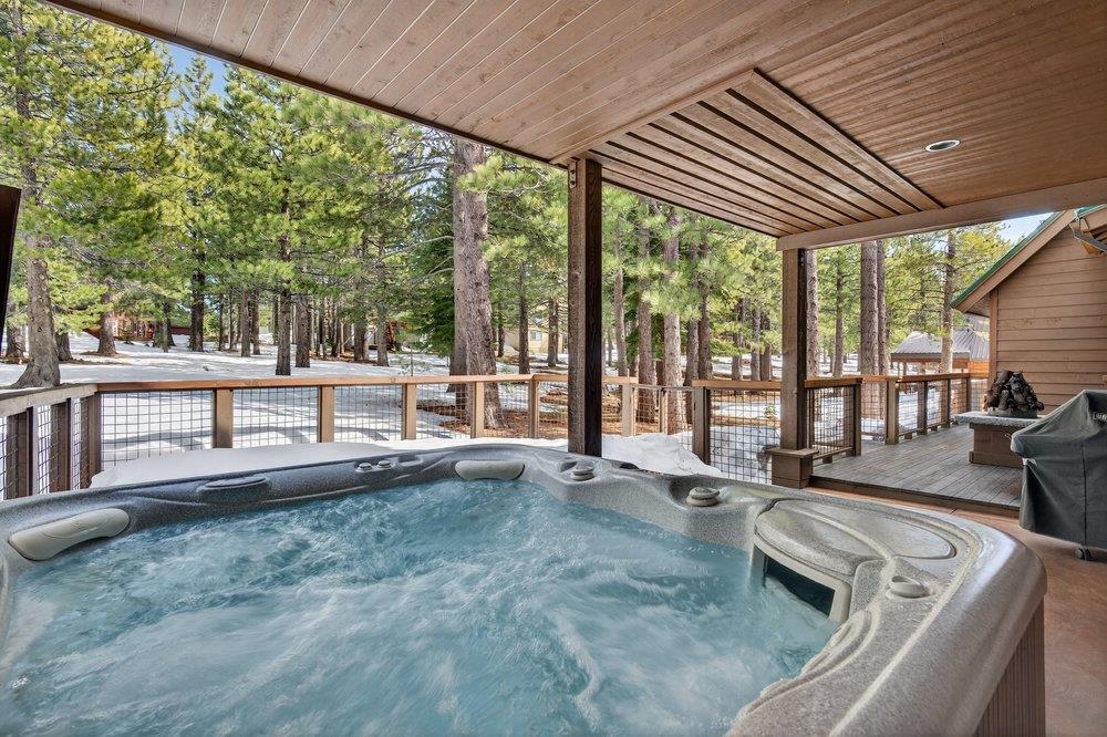 15043 Wolfgang Road, Truckee, CA, 96161