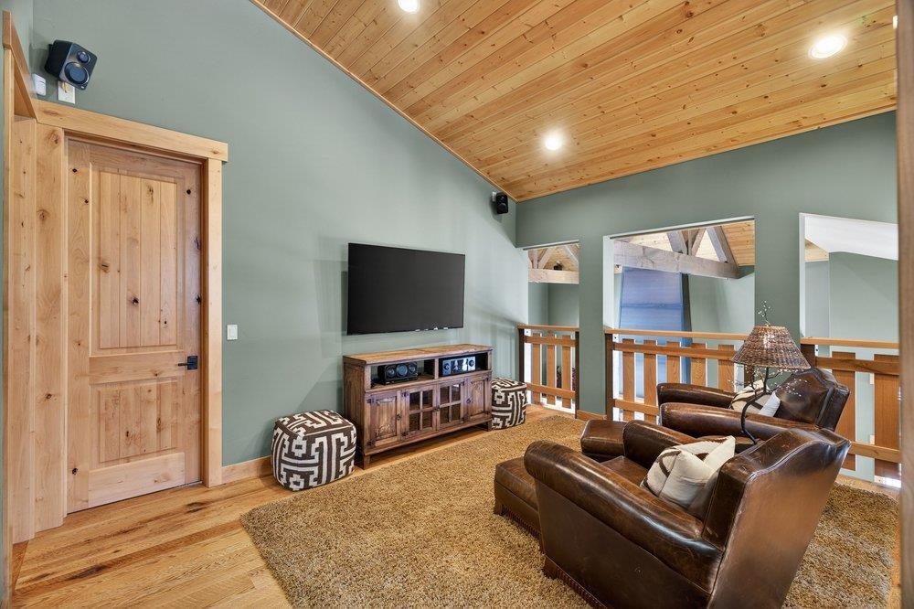 15043 Wolfgang Road, Truckee, CA, 96161