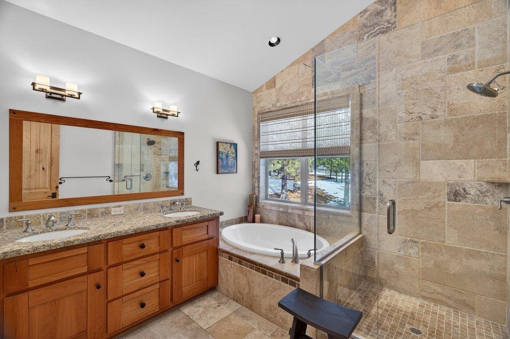 15043 Wolfgang Road, Truckee, CA, 96161