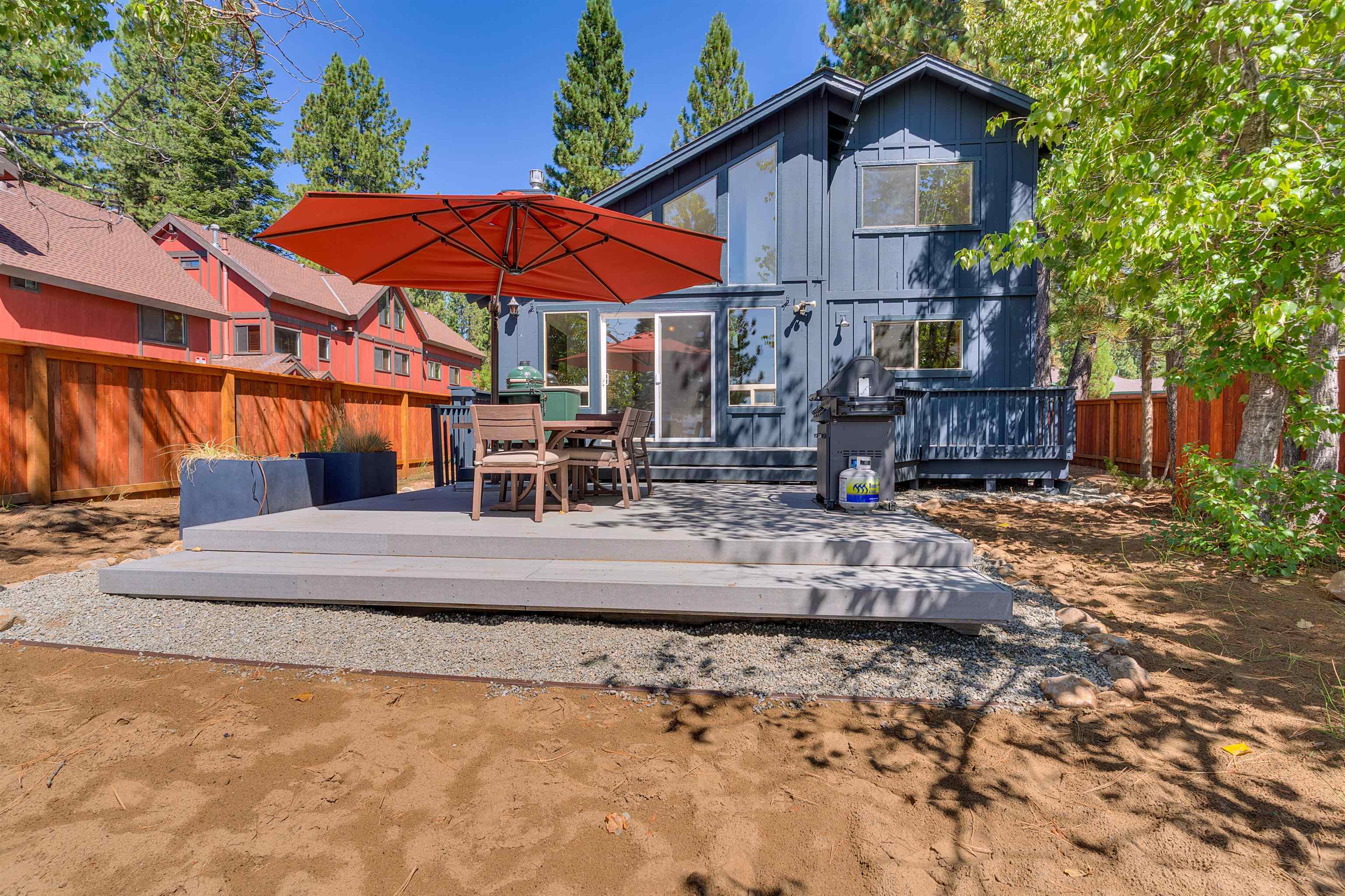 7708 North Lake Boulevard