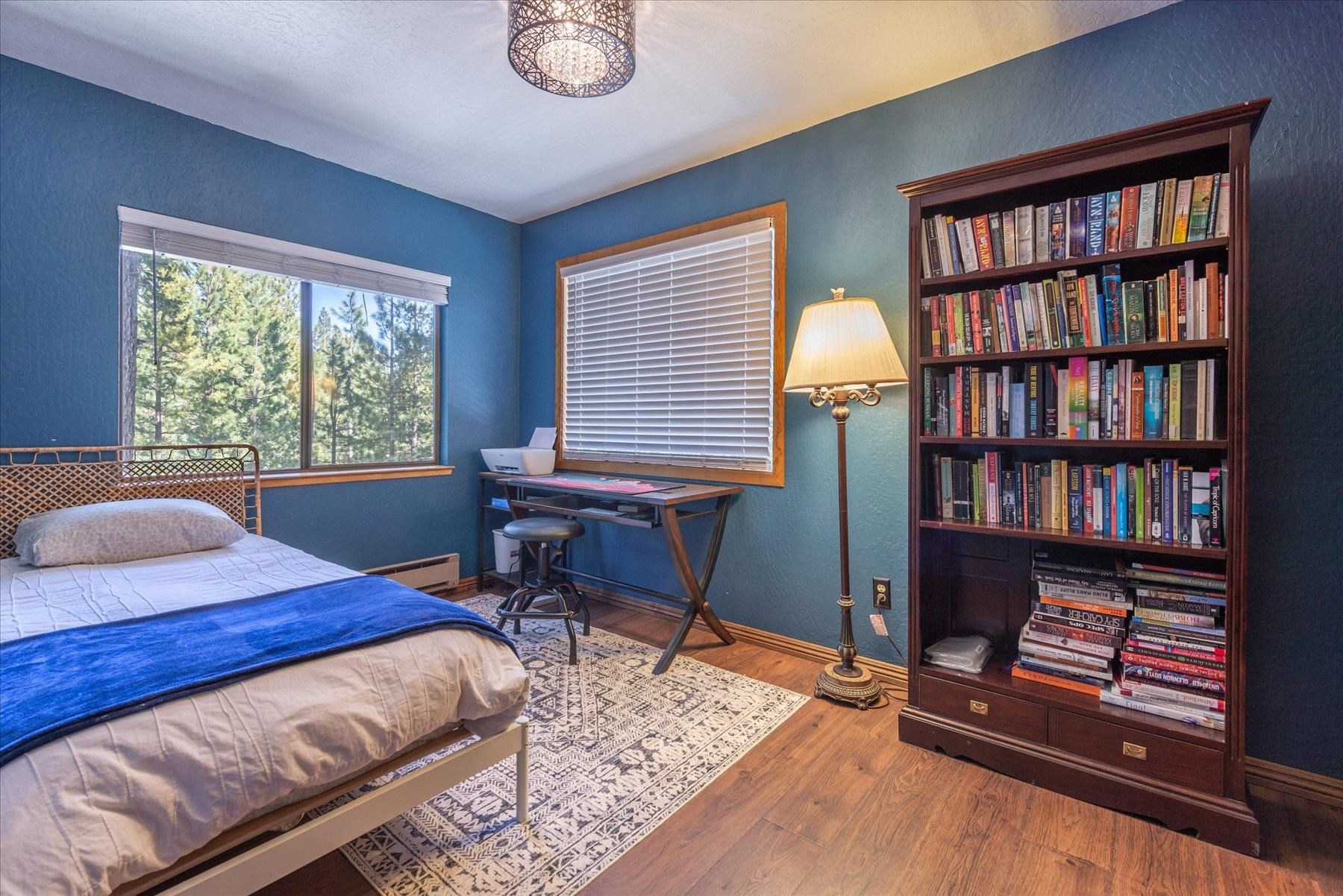 12621 Peregrine Drive, Truckee, CA, 96161-6827