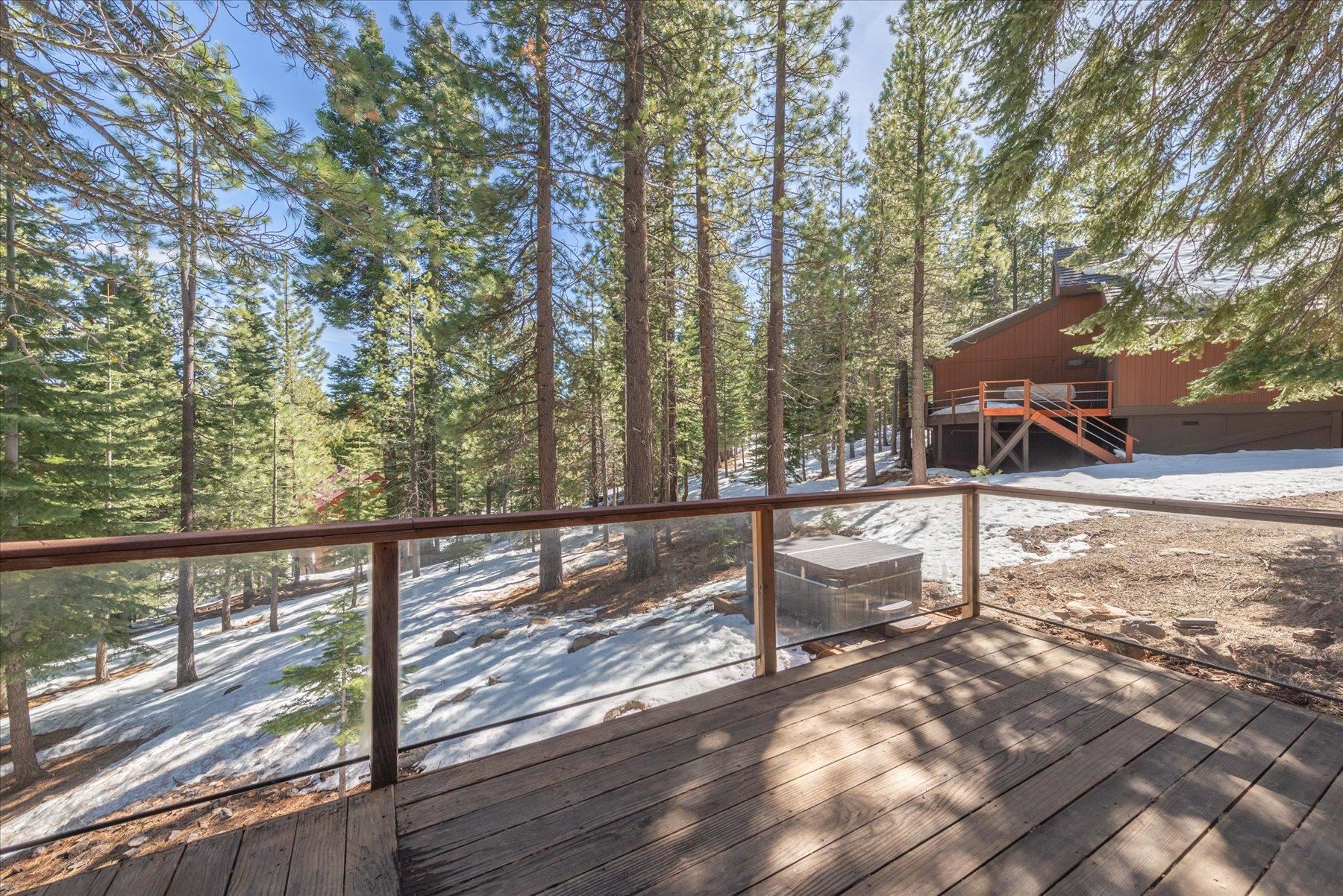 12621 Peregrine Drive, Truckee, CA, 96161-6827