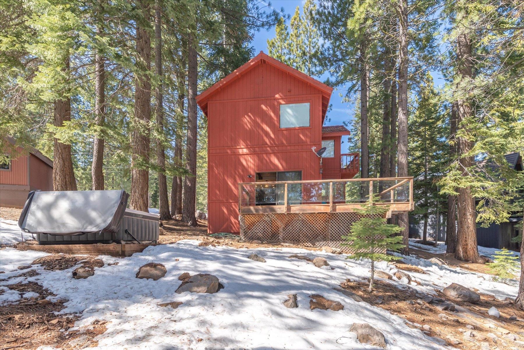 12621 Peregrine Drive, Truckee, CA, 96161-6827