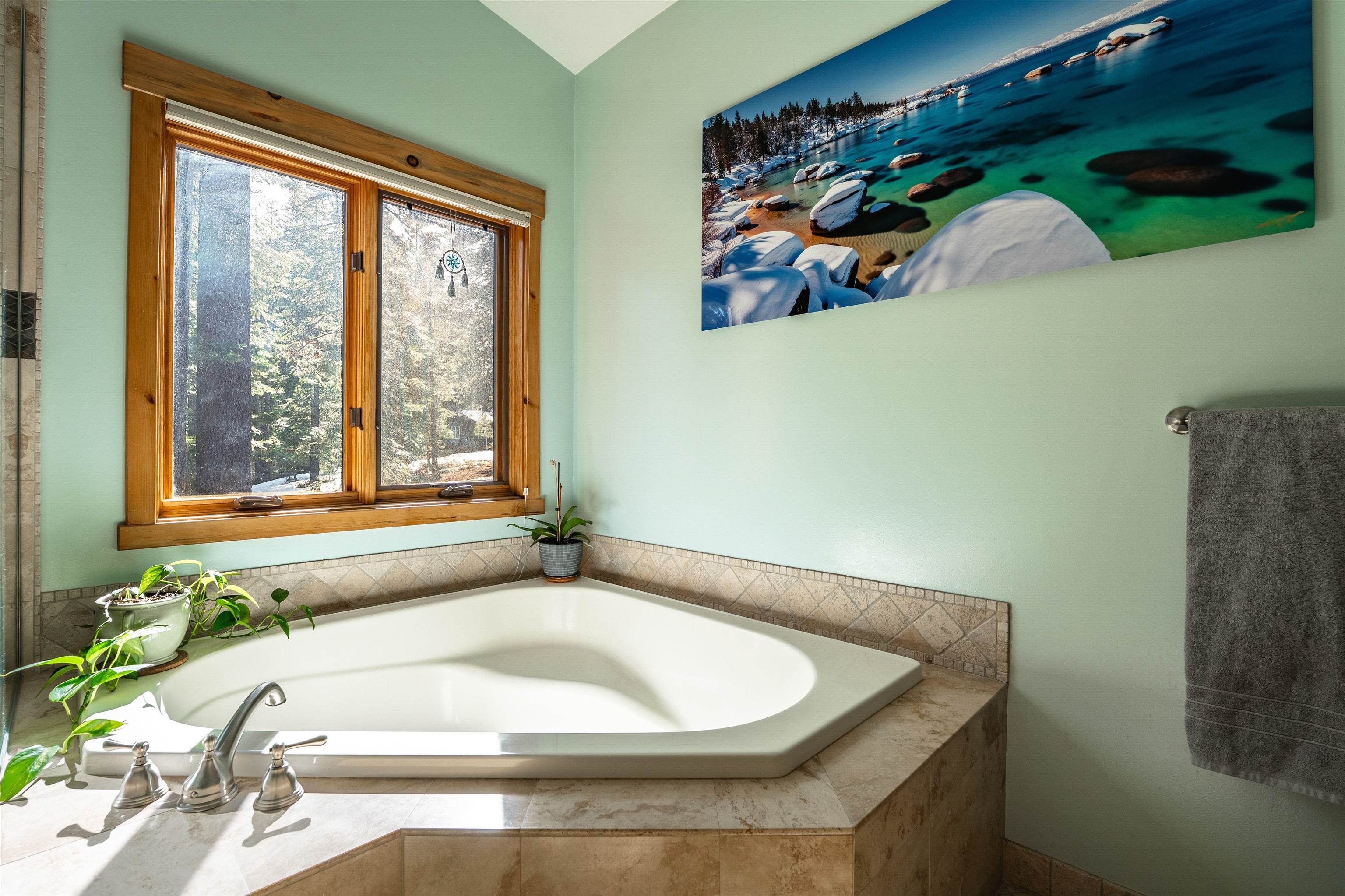 615 Woodchuck Drive, Carnelian Bay, CA, 96140-0000