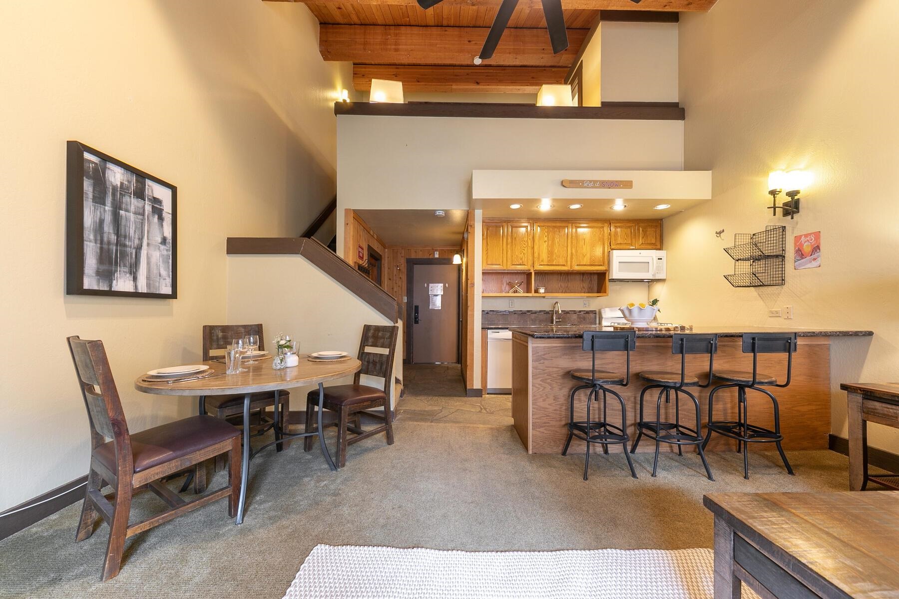 2000 North Village Drive UNIT 317, Truckee, CA, 96161