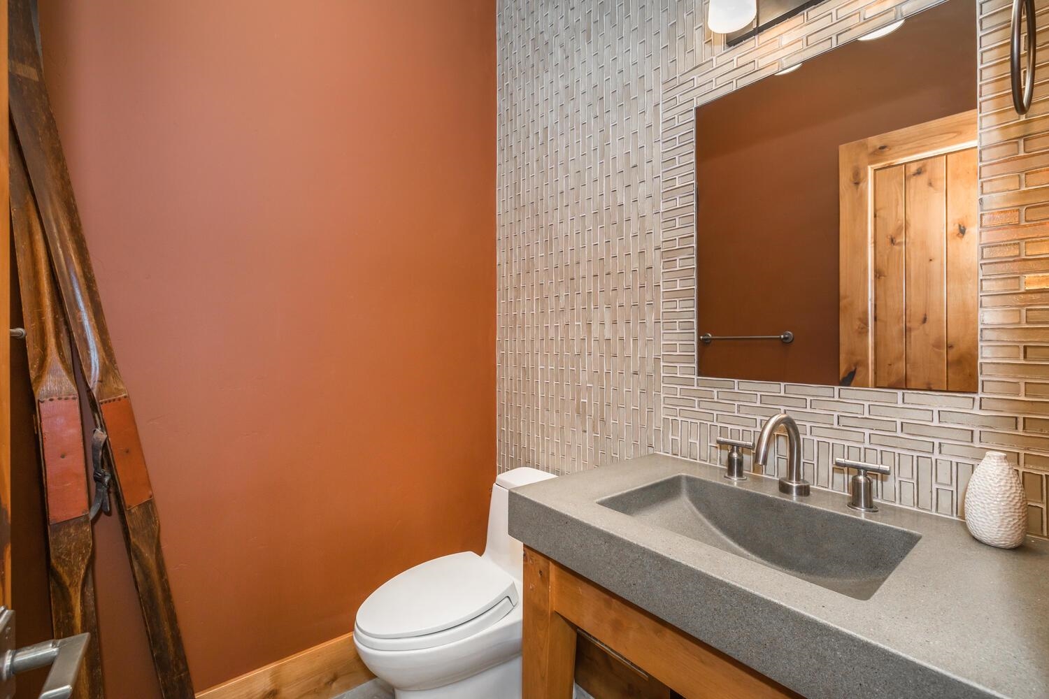 11221 Skislope Way, Truckee, CA, 96161