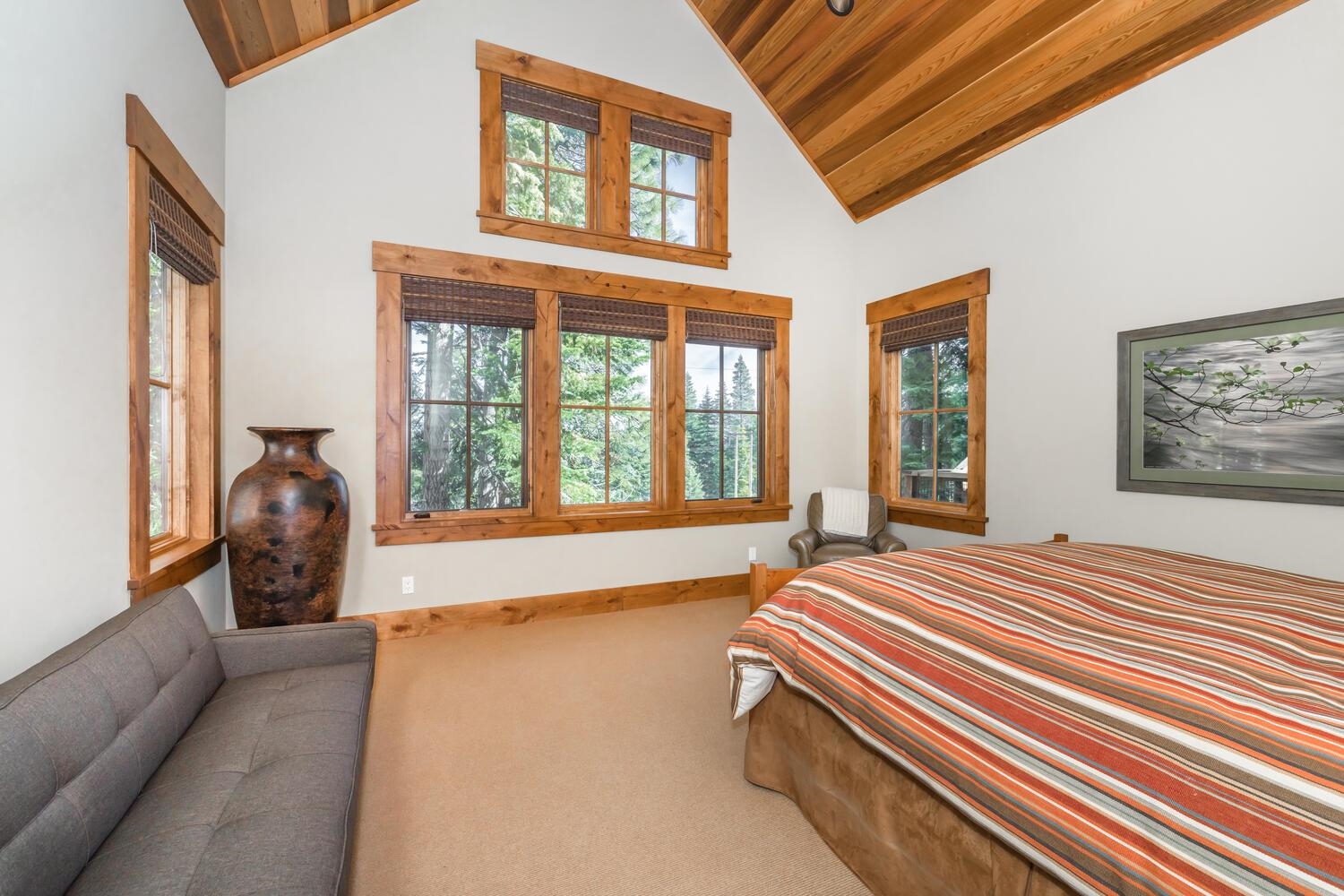 11221 Skislope Way, Truckee, CA, 96161