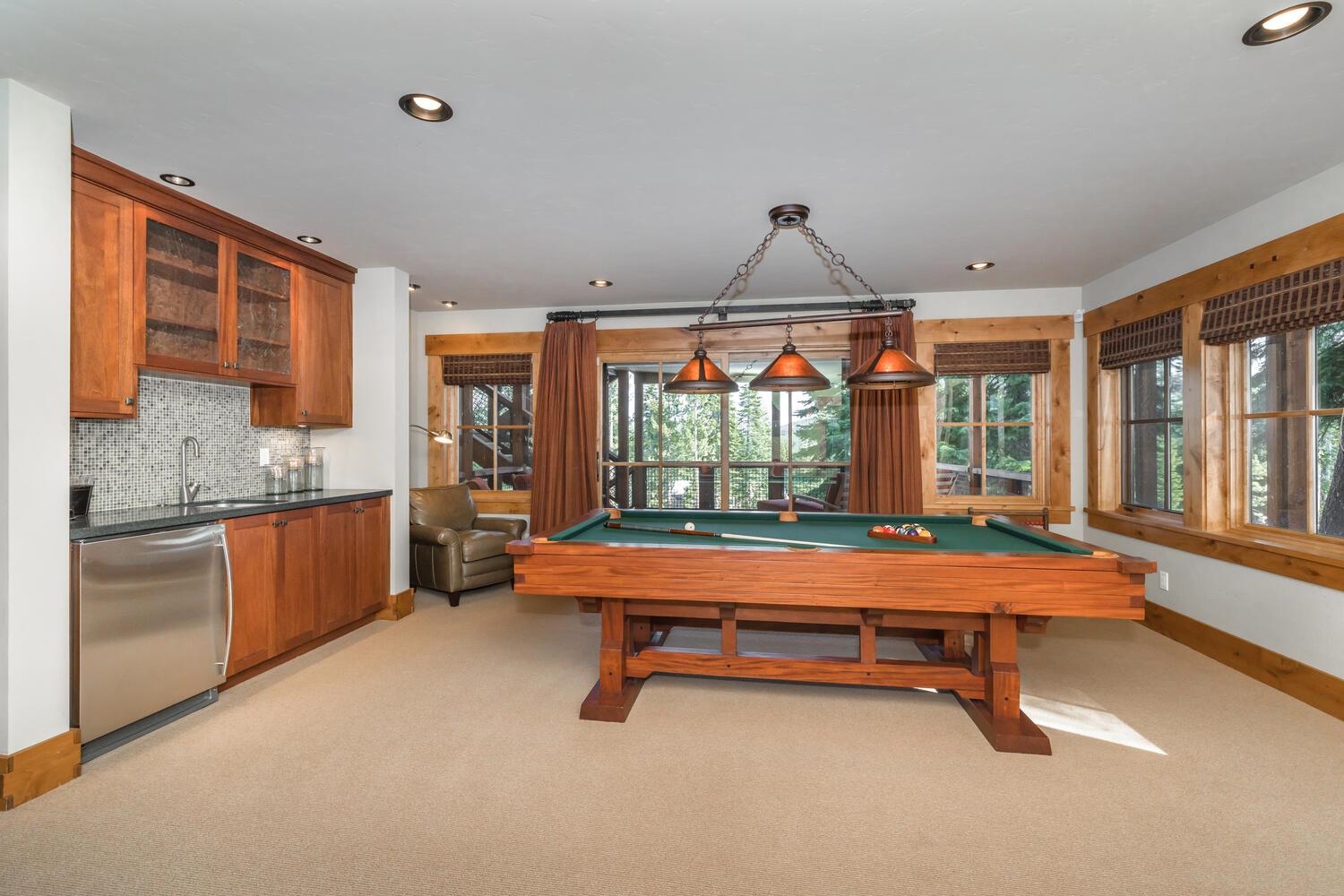 11221 Skislope Way, Truckee, CA, 96161