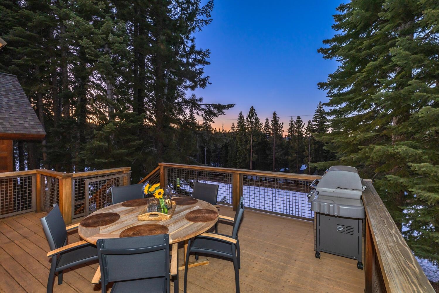 11221 Skislope Way, Truckee, CA, 96161