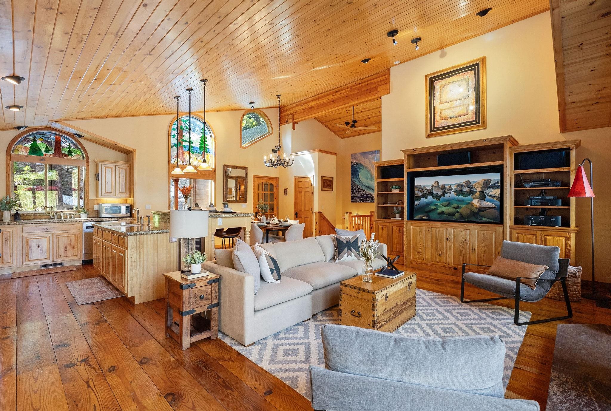 12987 Hillside Drive, Truckee, CA, 96161