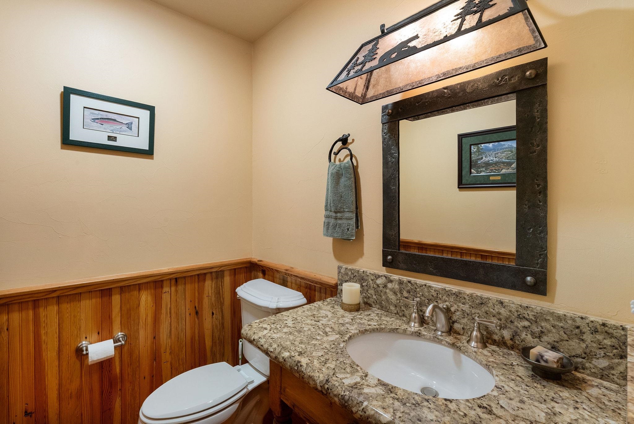 12987 Hillside Drive, Truckee, CA, 96161