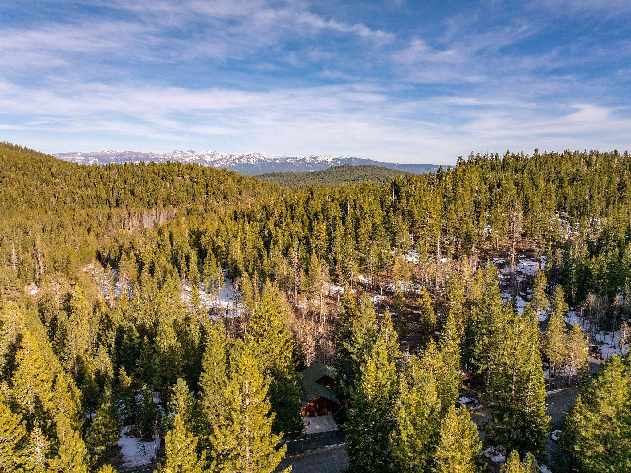 12987 Hillside Drive, Truckee, CA, 96161