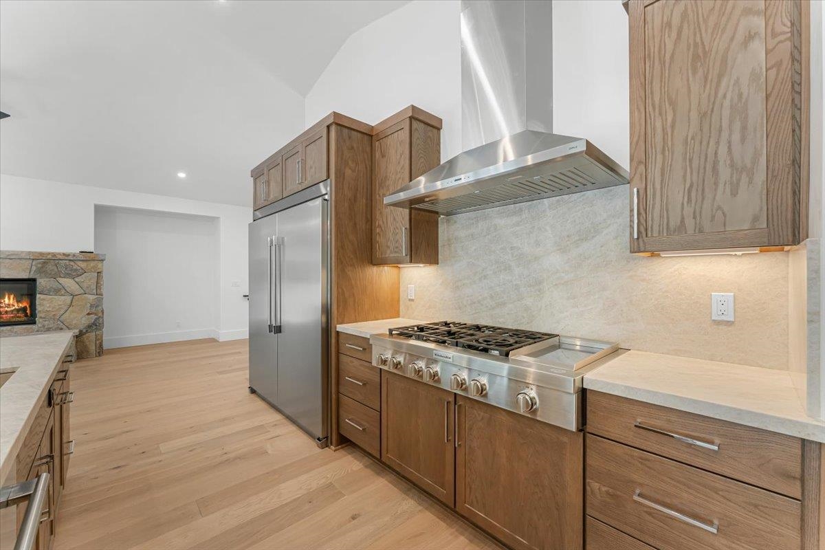 7132 8th Avenue, Tahoma, CA, 96142