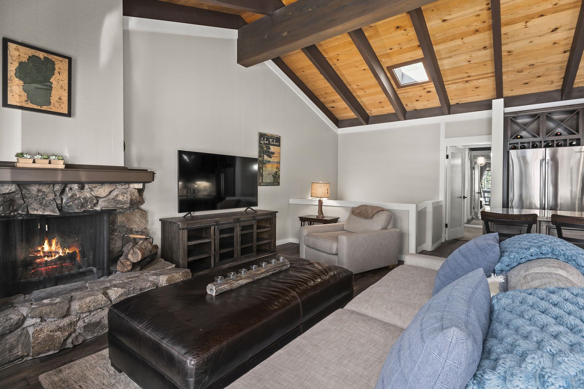 3600 North Lake Boulevard #88