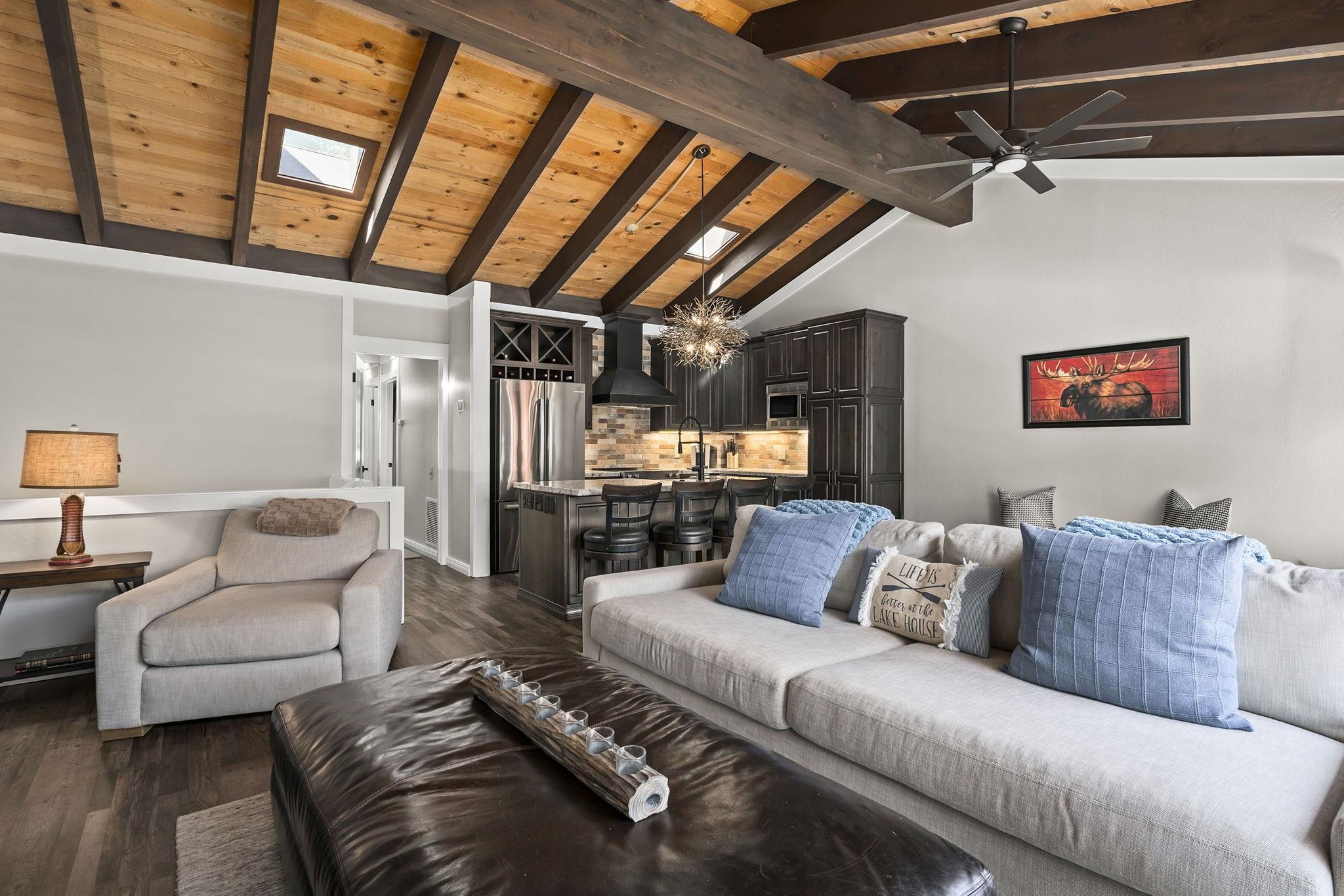 3600 North Lake Boulevard #88