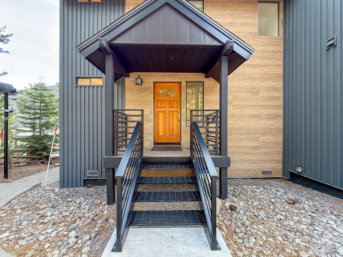 1560 Olympic Valley Road #14