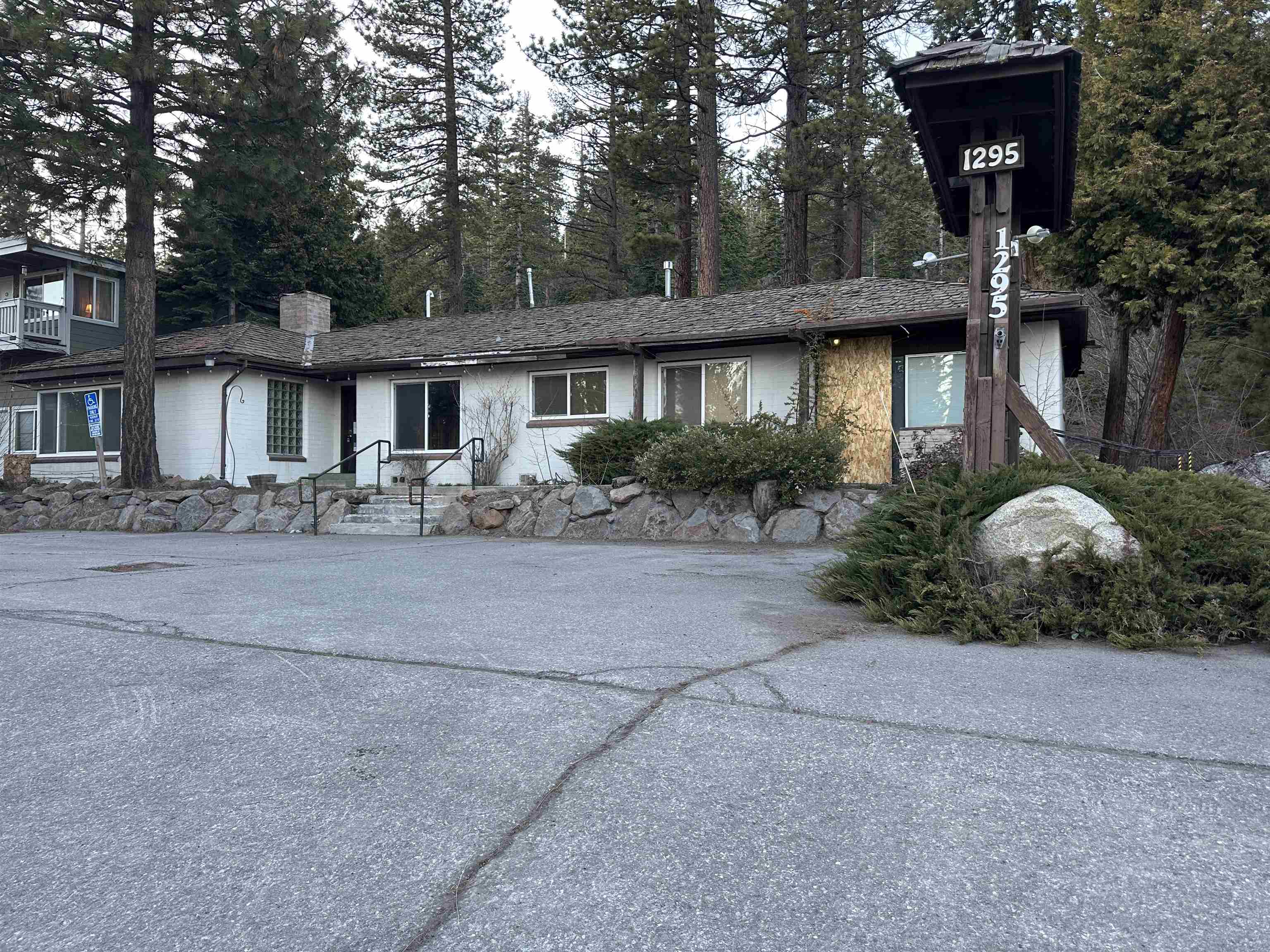1295 North Lake Boulevard, Tahoe City, CA, 96154-2280