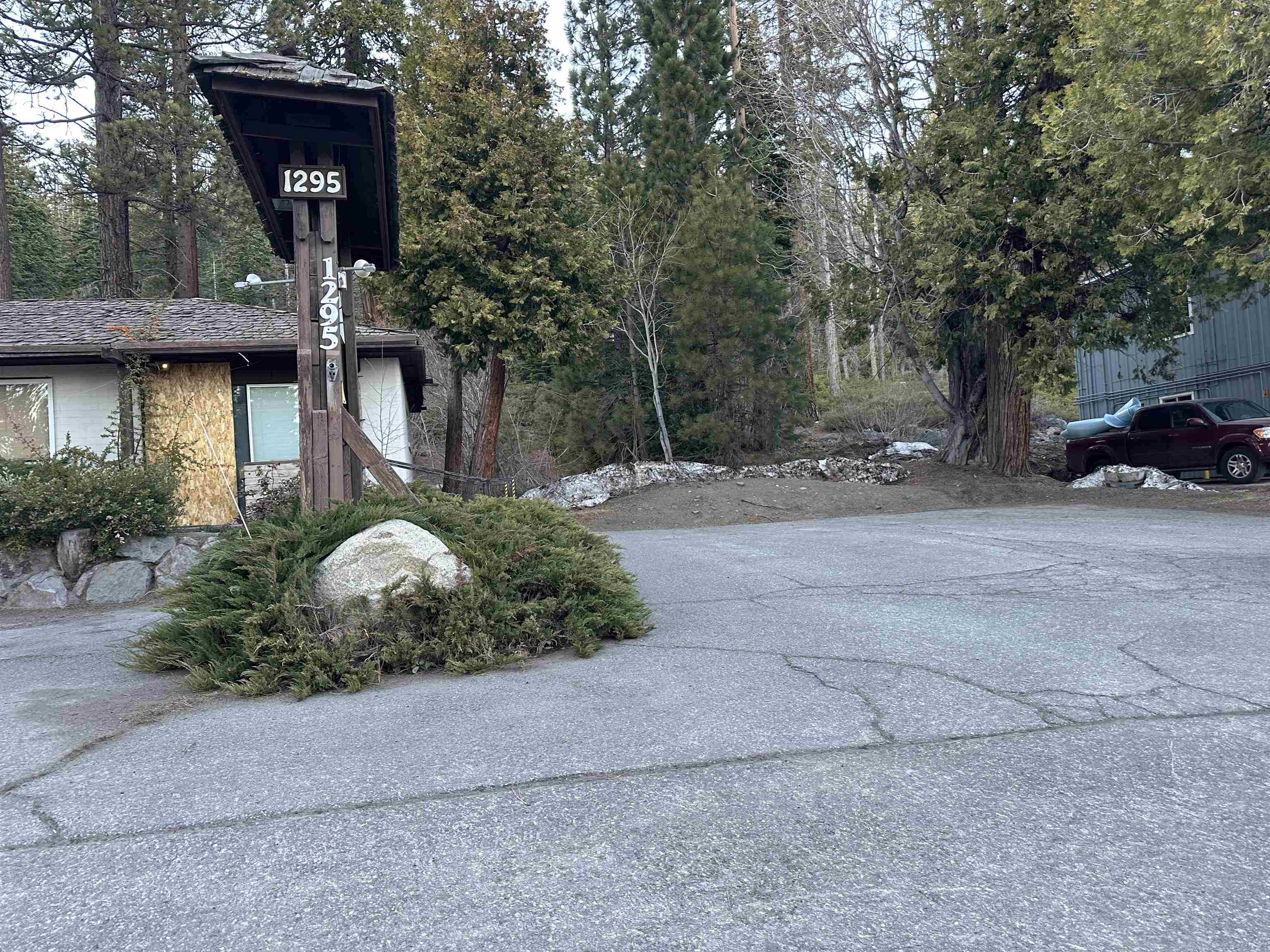 1295 North Lake Boulevard, Tahoe City, CA, 96154-2280