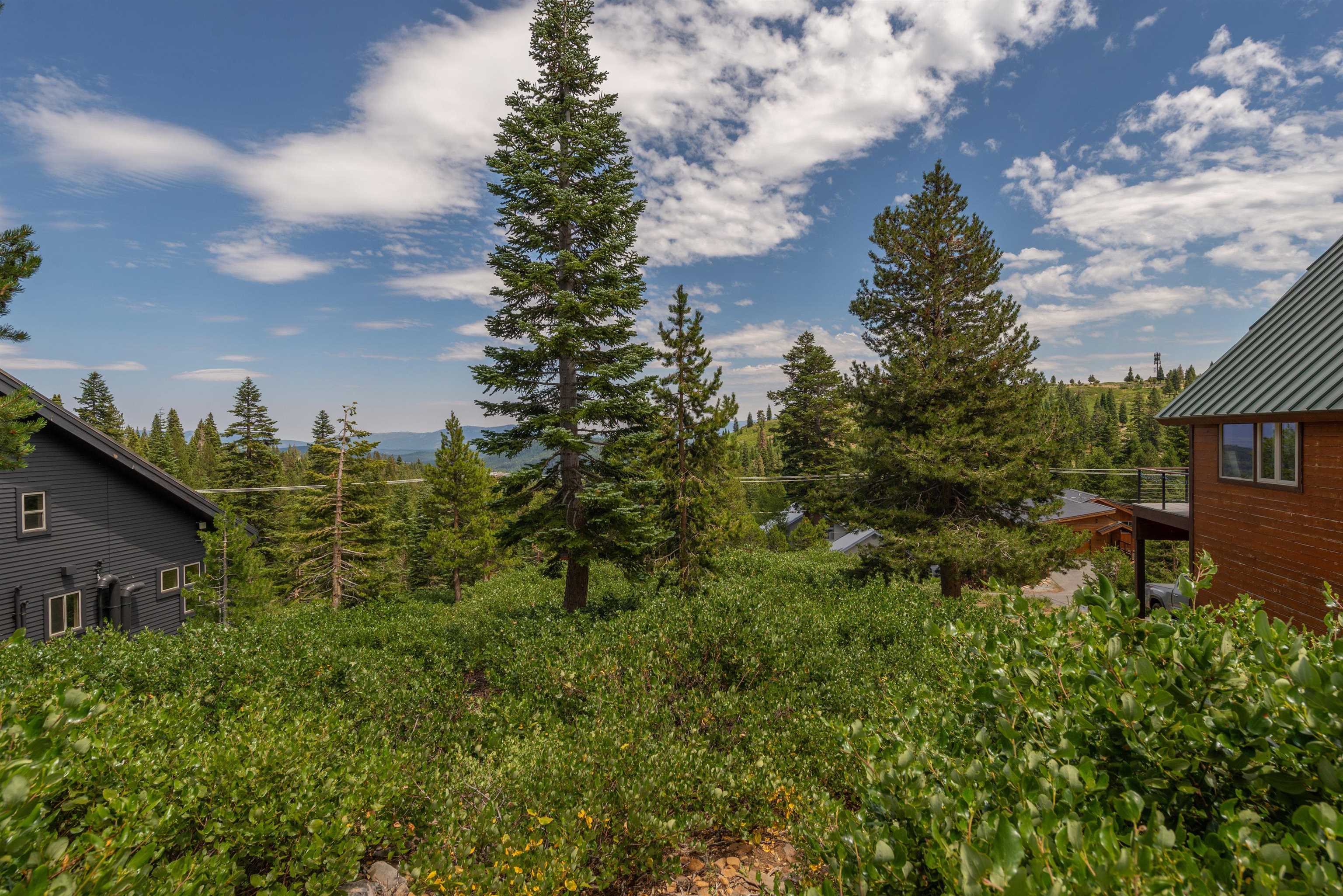 15644 Skislope Way, Truckee, CA, 96161