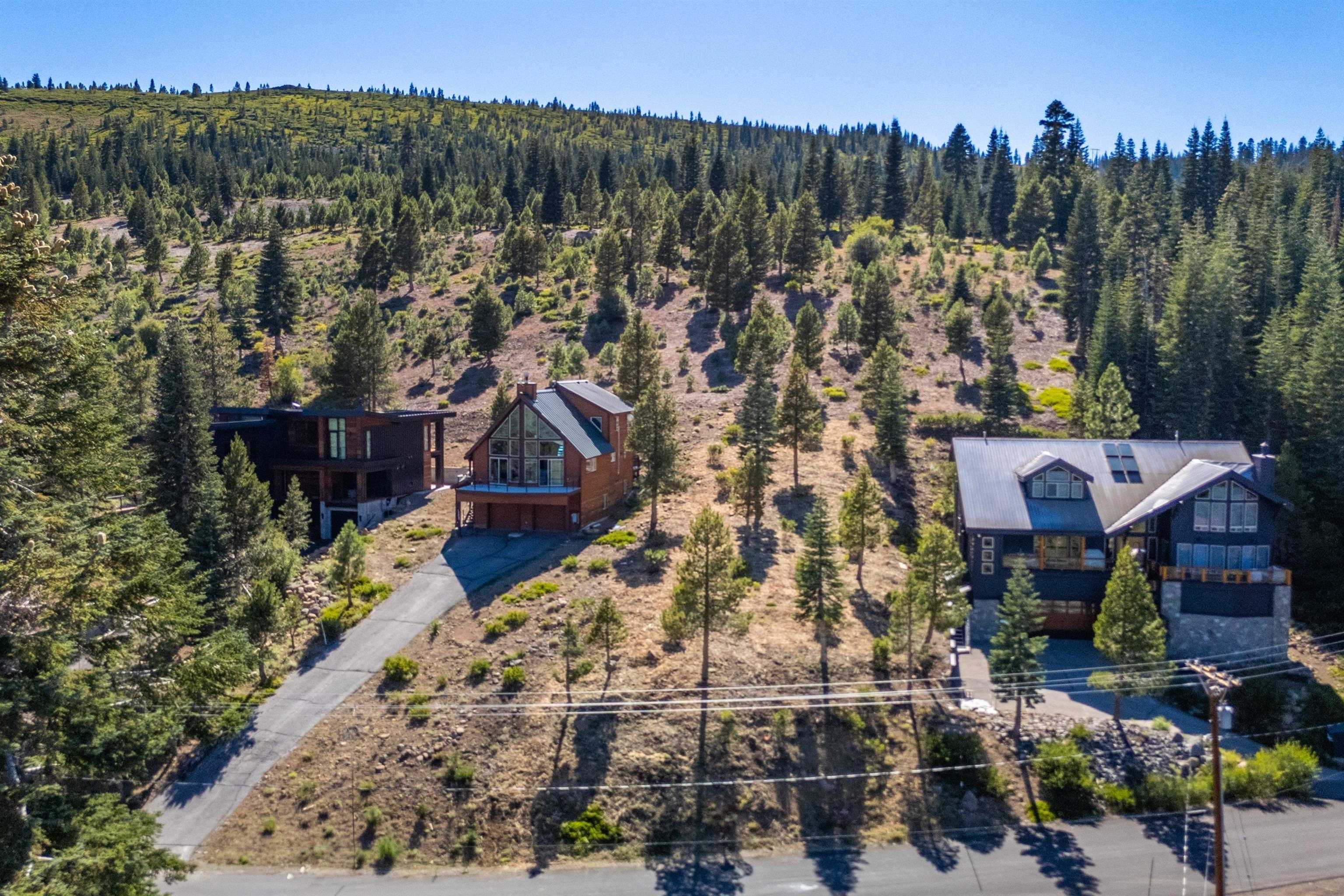 15644 Skislope Way, Truckee, CA, 96161