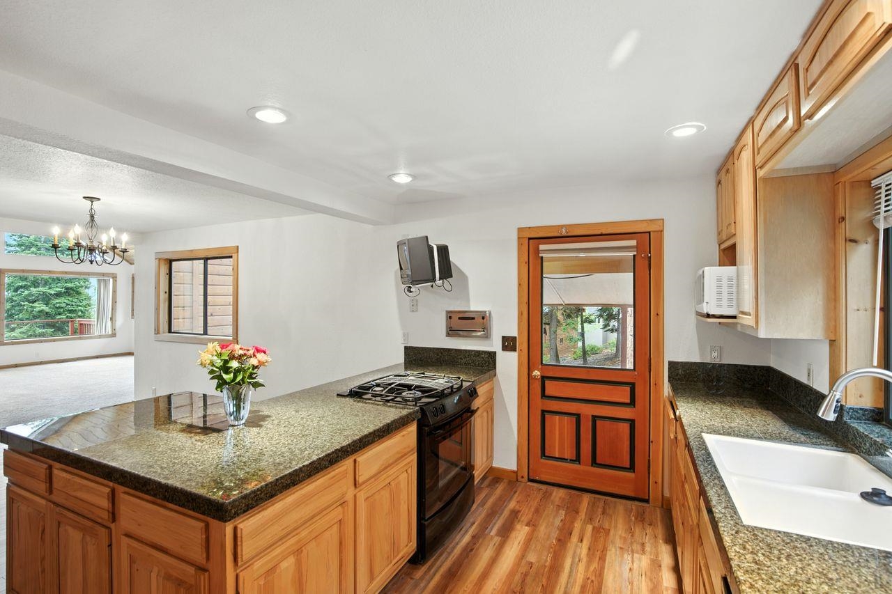 1357 Kings Way, Tahoe Vista, CA, 96148