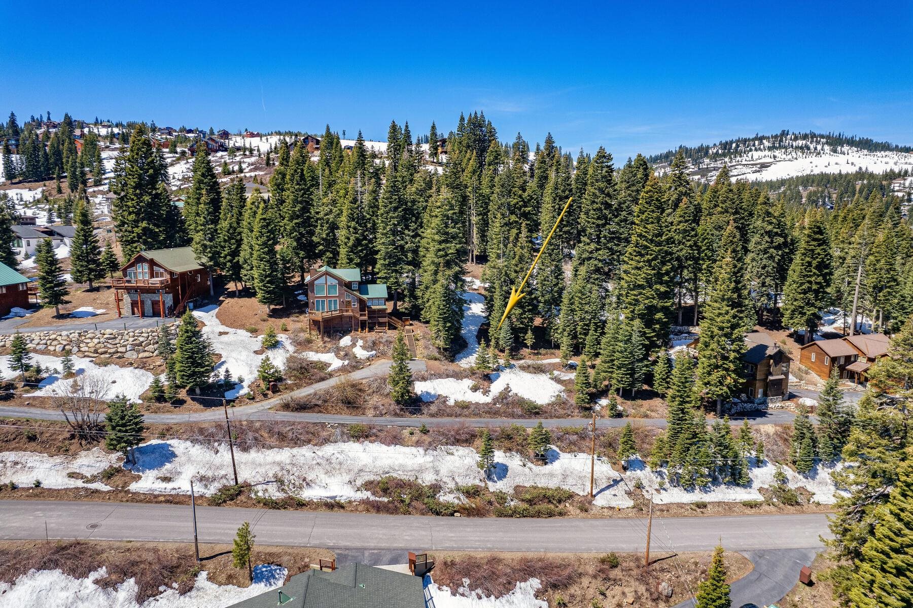 11910 Rhineland Avenue, Truckee, CA, 96161-0000