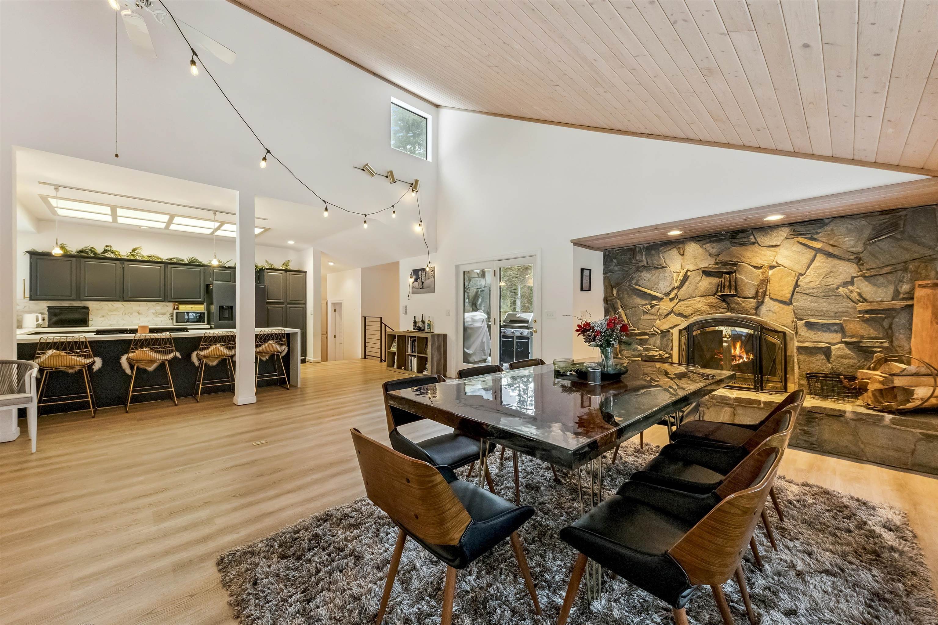 1141 Regency Way, Tahoe Vista, CA, 96148-0000