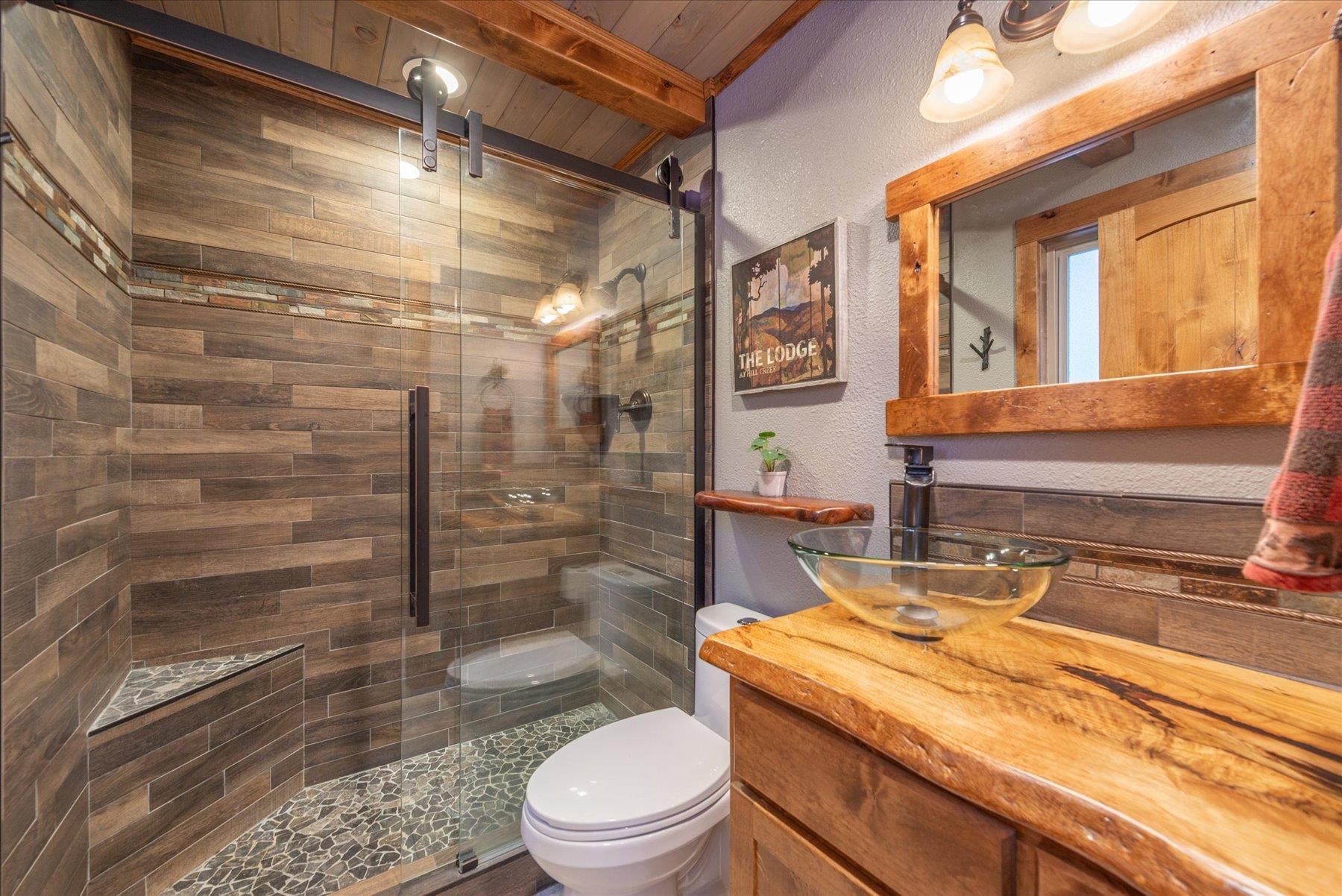 5225 Palisade Road, Soda Springs, CA, 95728