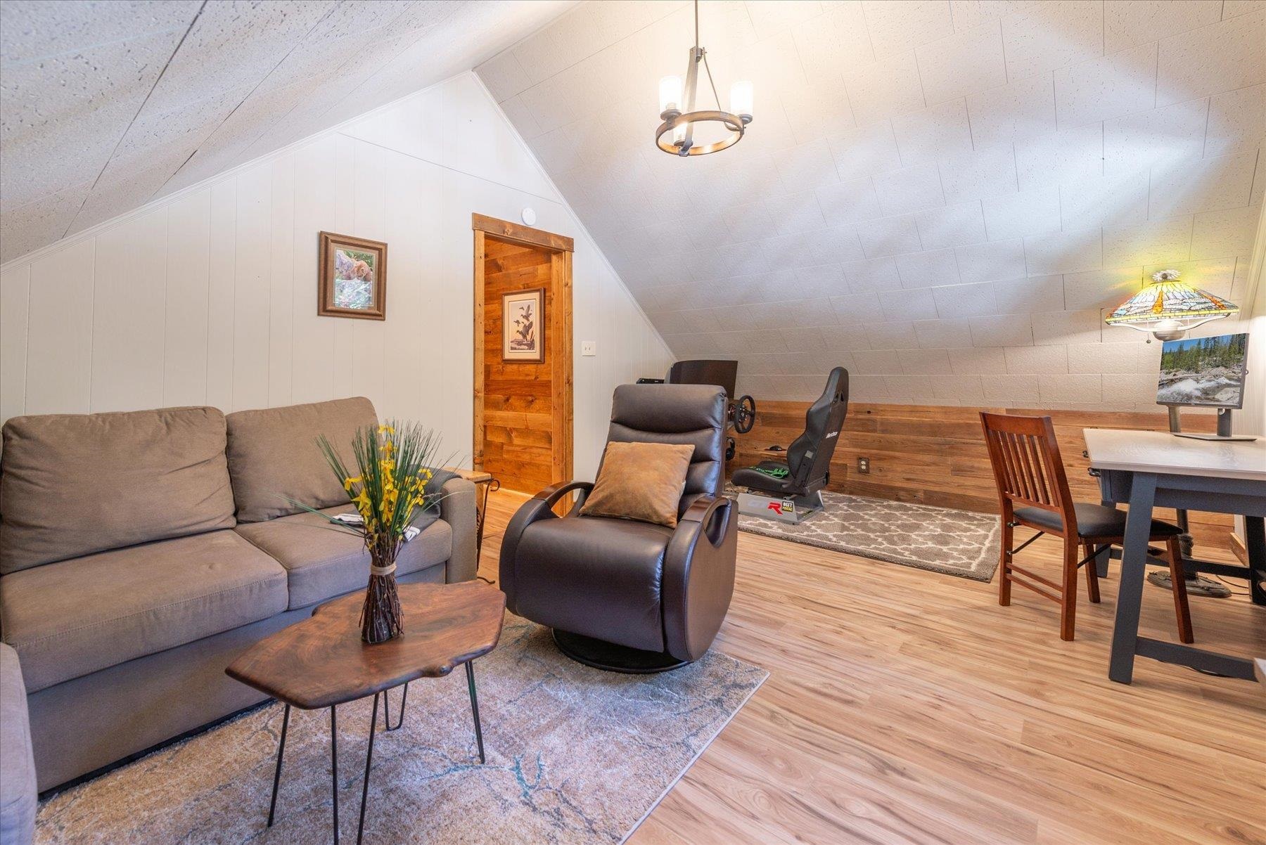 5225 Palisade Road, Soda Springs, CA, 95728