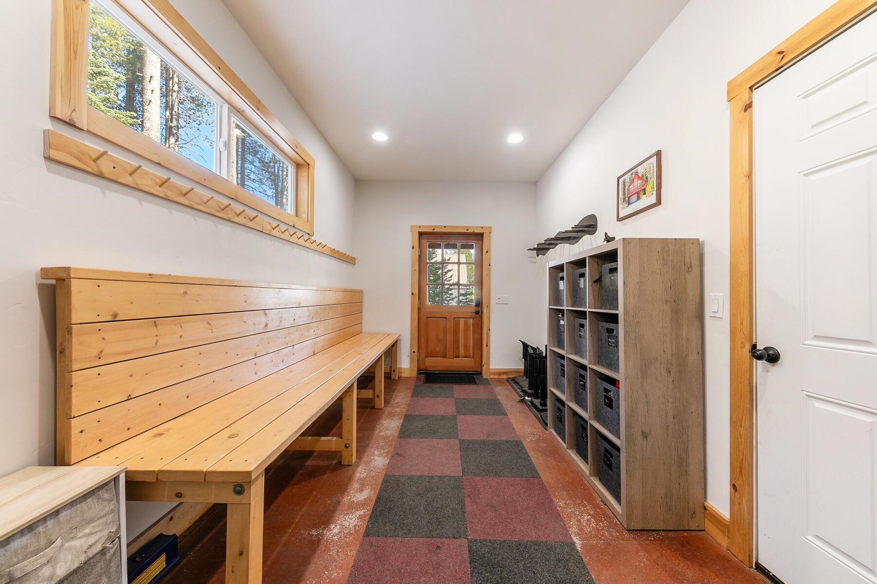 6192 Serene Road, Soda Springs, CA, 95724