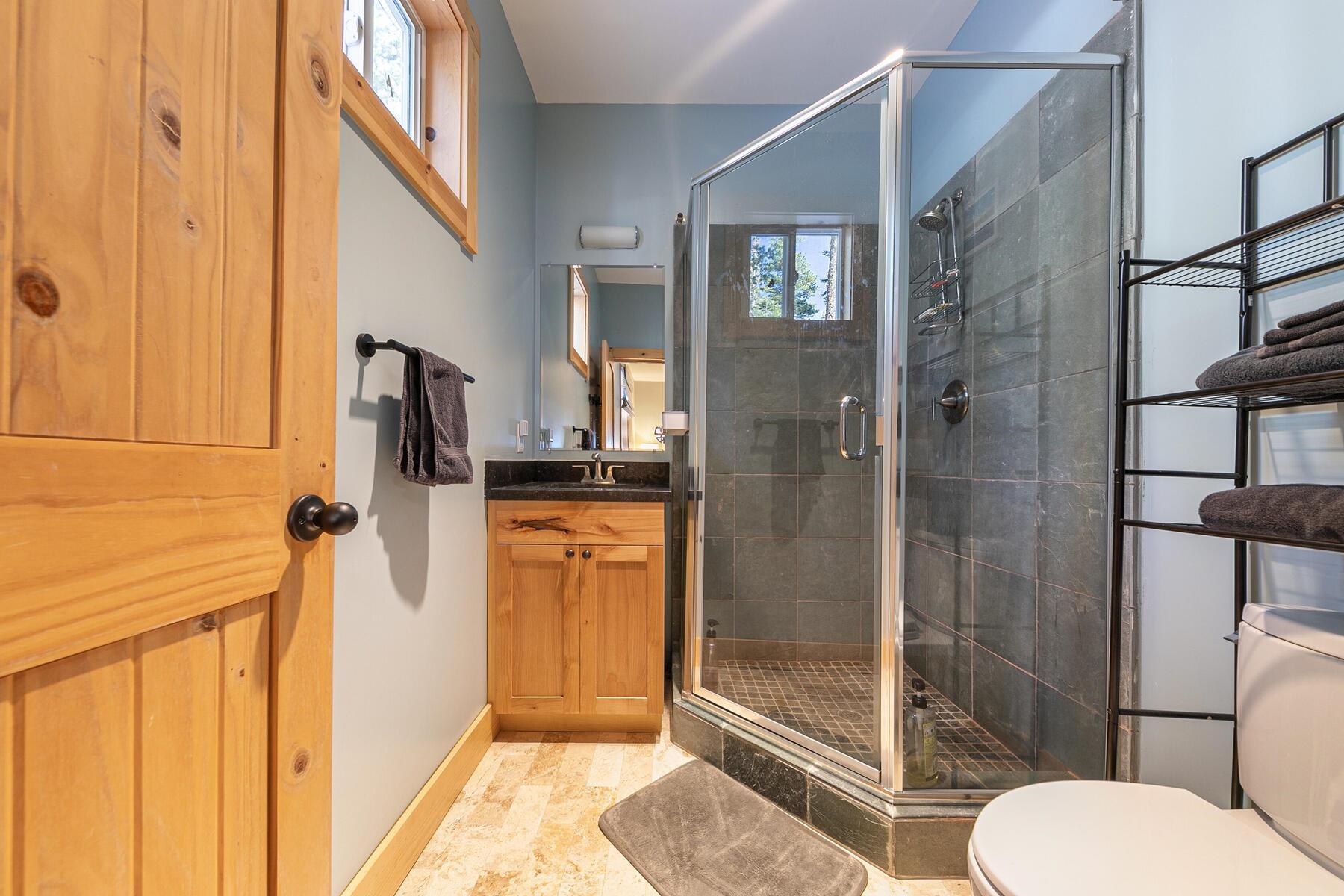 6192 Serene Road, Soda Springs, CA, 95724