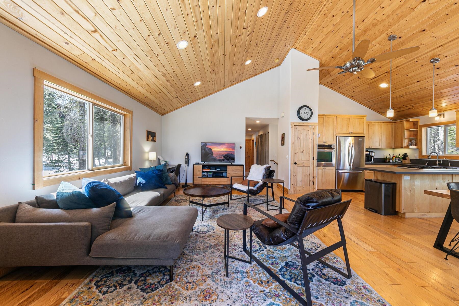 6192 Serene Road, Soda Springs, CA, 95724