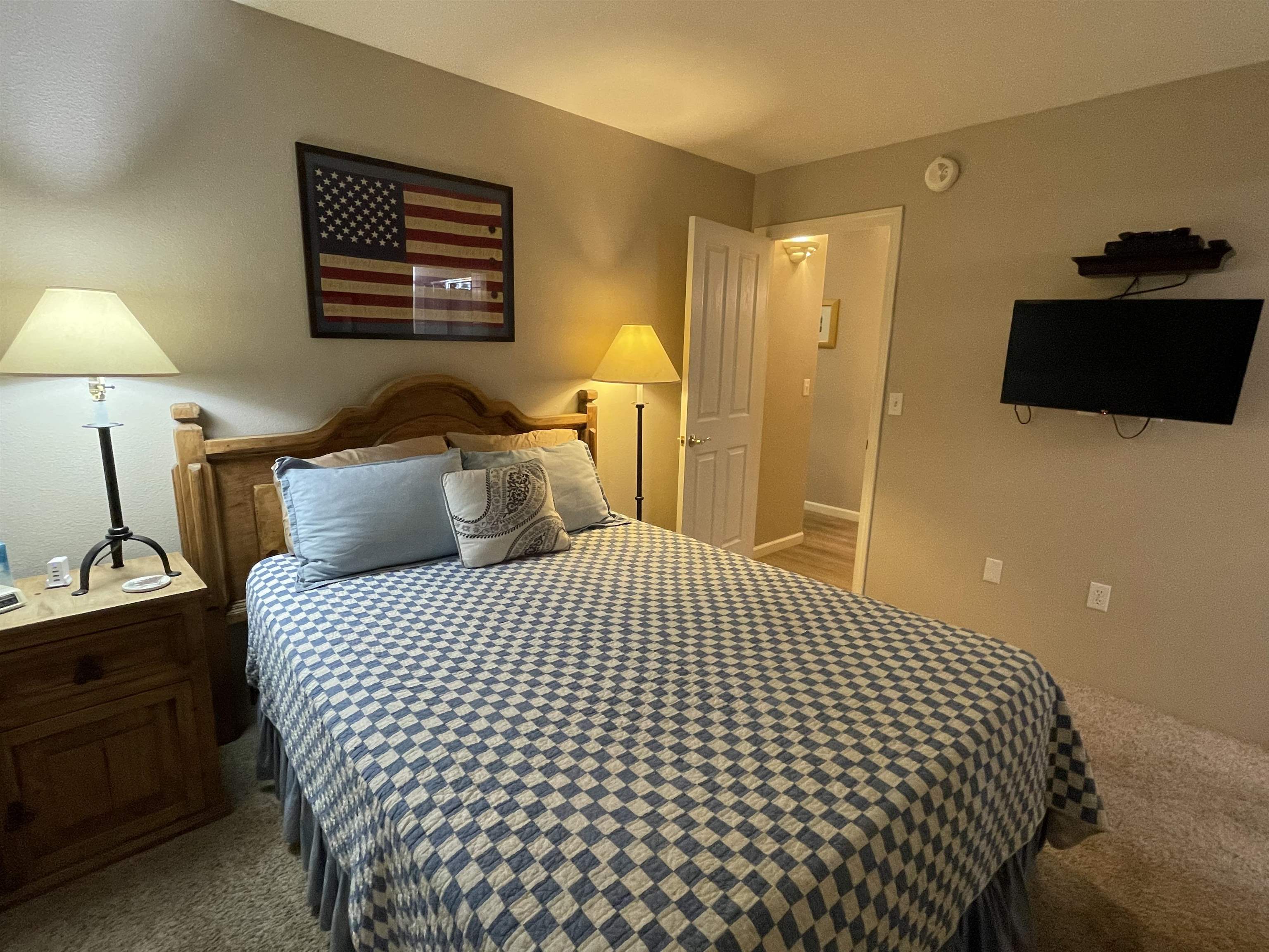 8004 North Lake Boulevard #5
