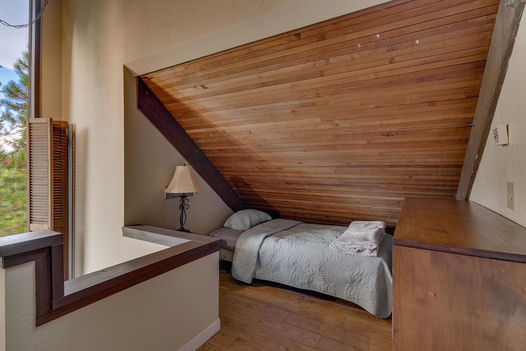 295 Snowbird Loop, Tahoma, CA, 96142