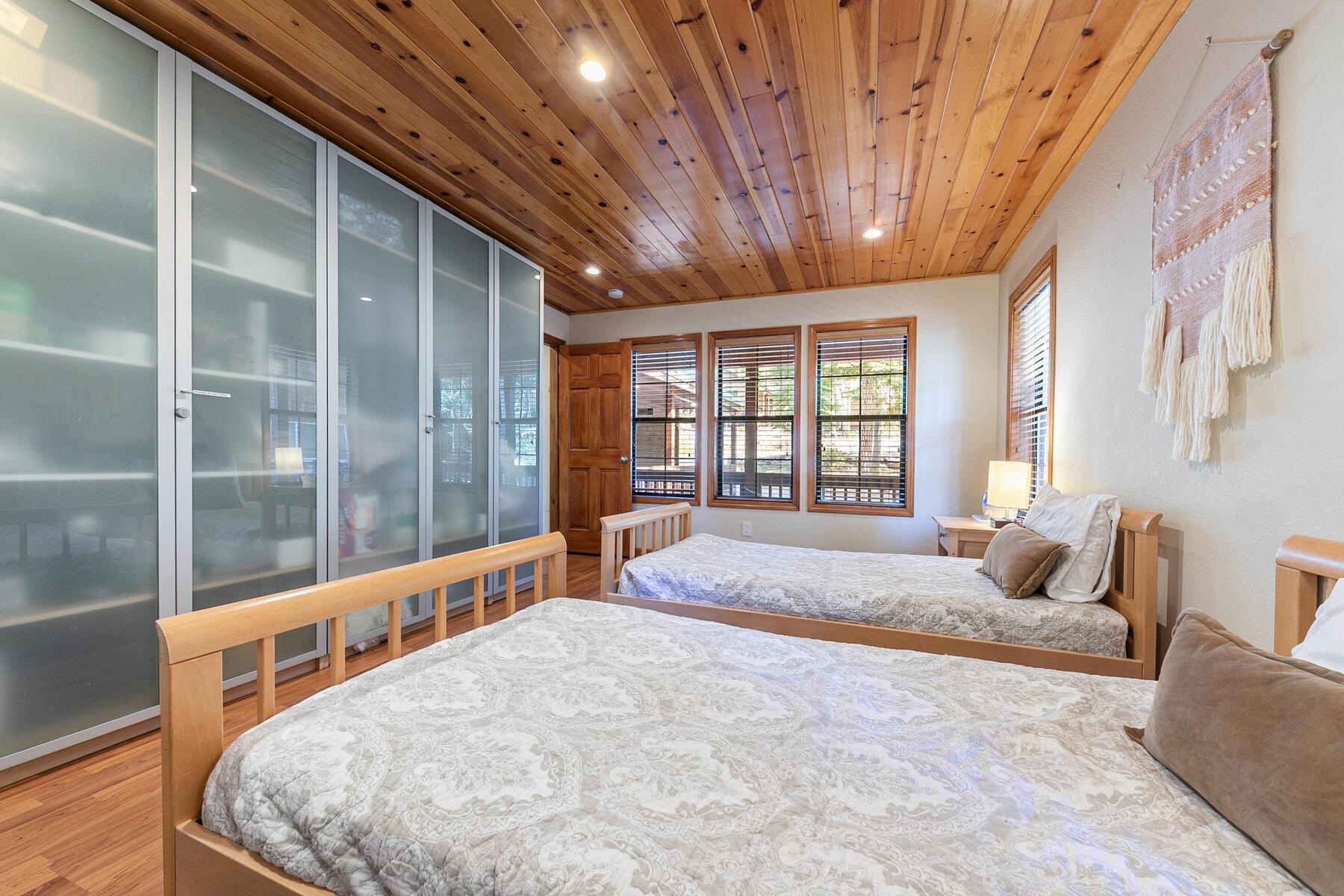 11654 Lausanne Way, Truckee, CA, 96161