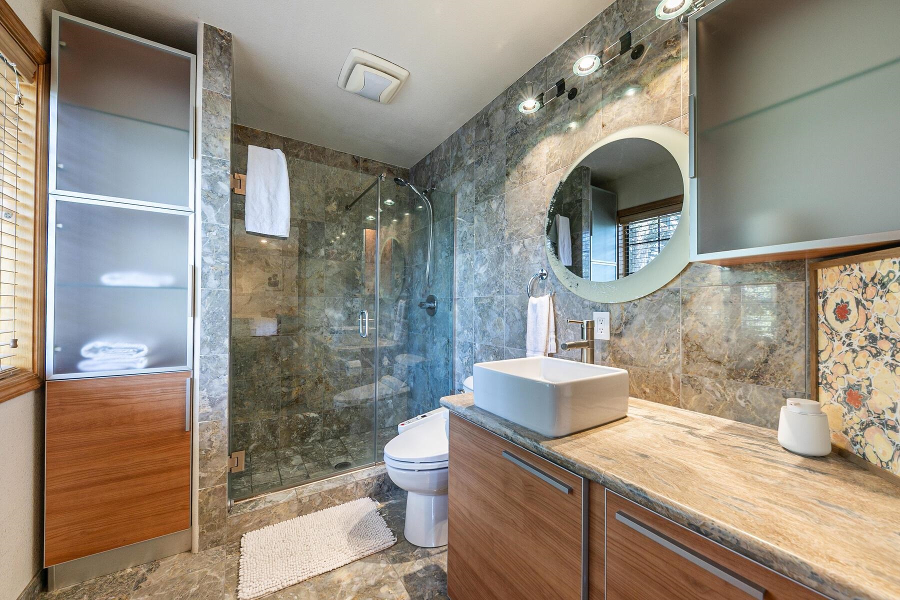 11654 Lausanne Way, Truckee, CA, 96161