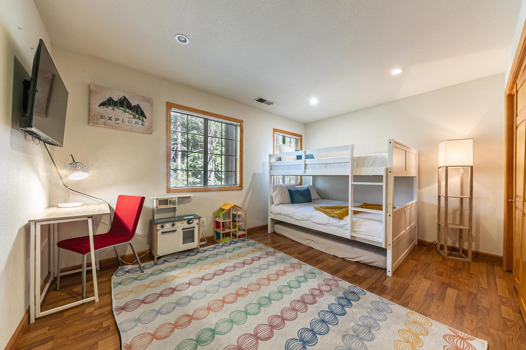 11654 Lausanne Way, Truckee, CA, 96161