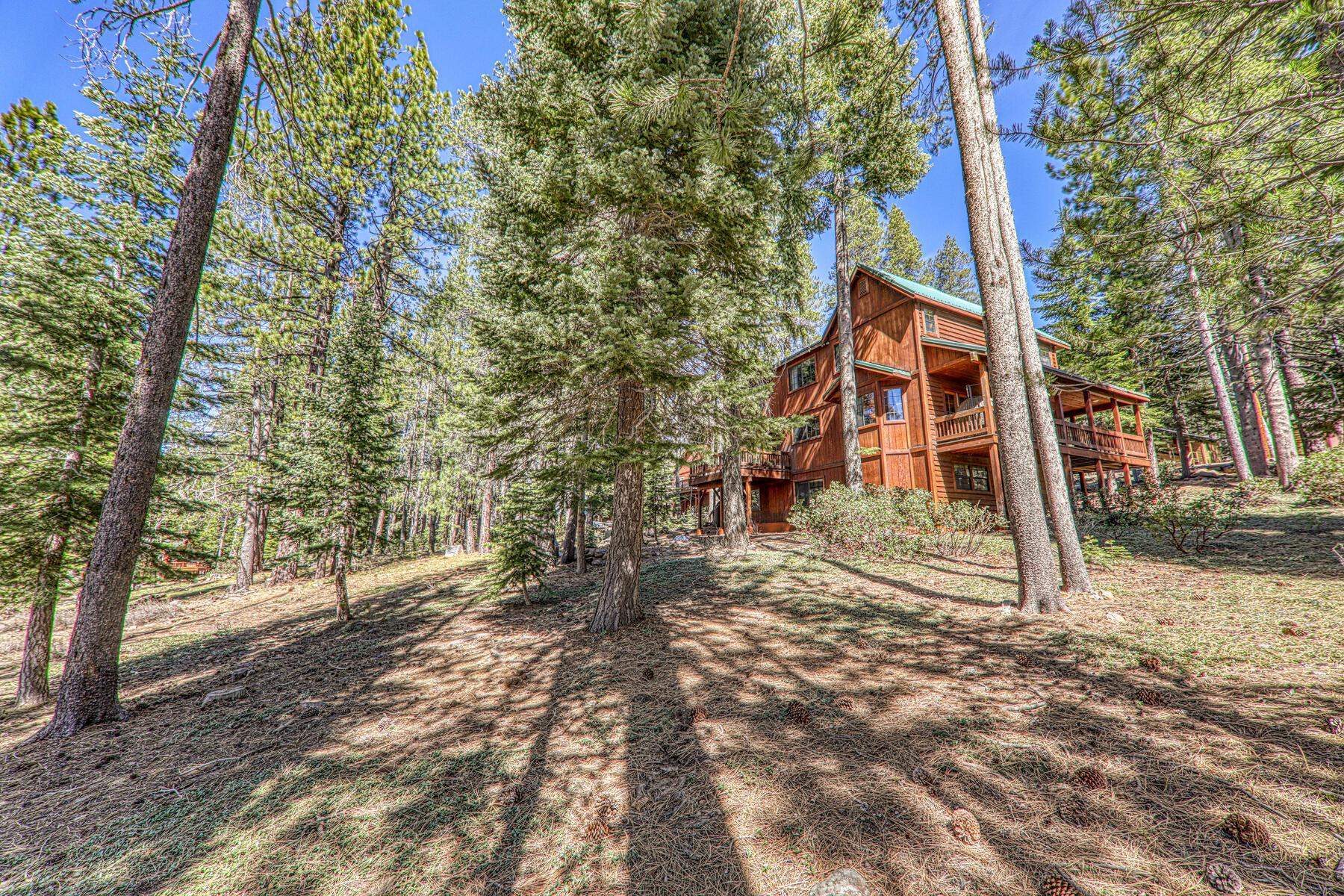 11654 Lausanne Way, Truckee, CA, 96161