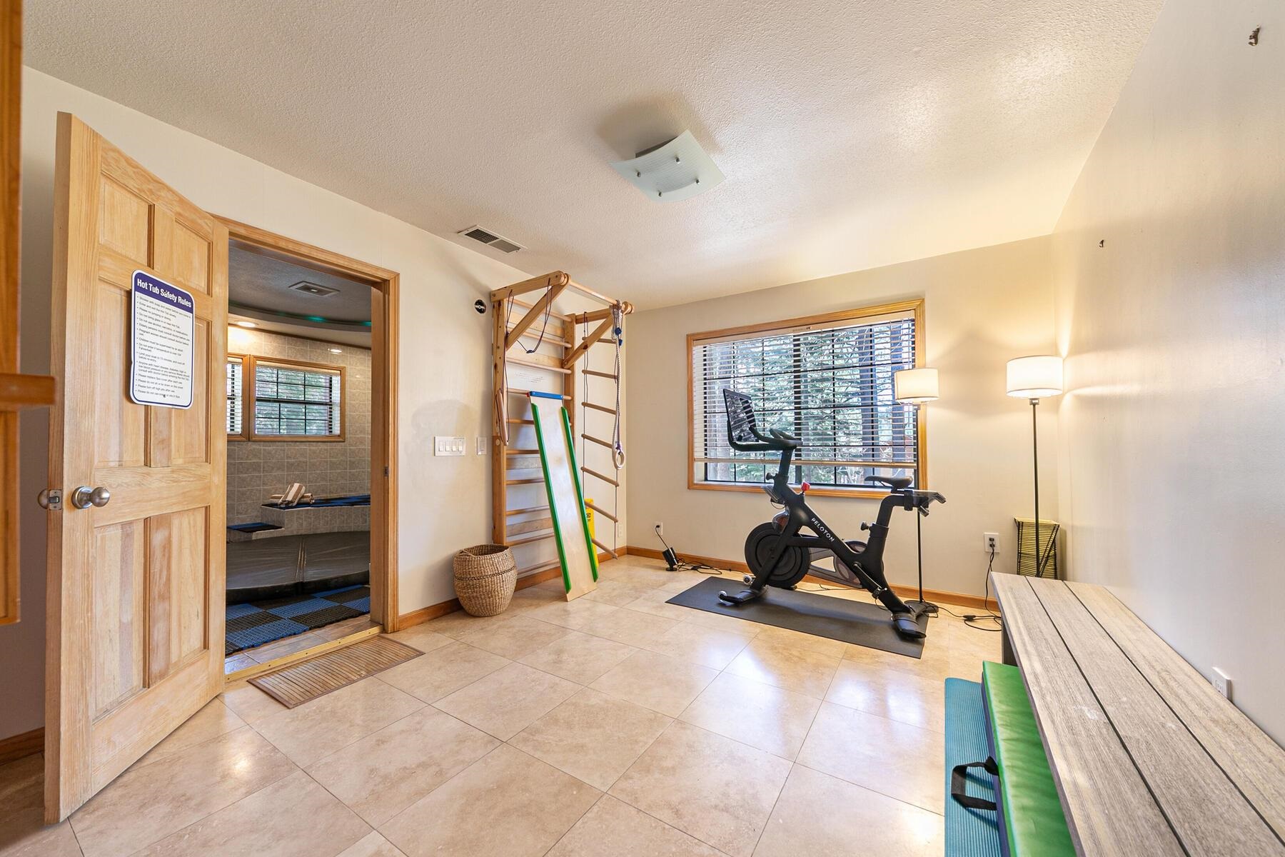 11654 Lausanne Way, Truckee, CA, 96161