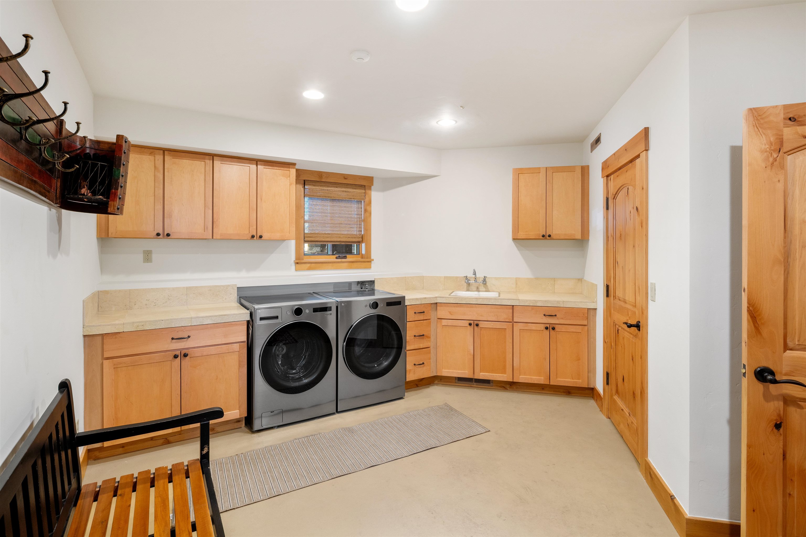 604 EJ Brickell, Truckee, CA, 96161