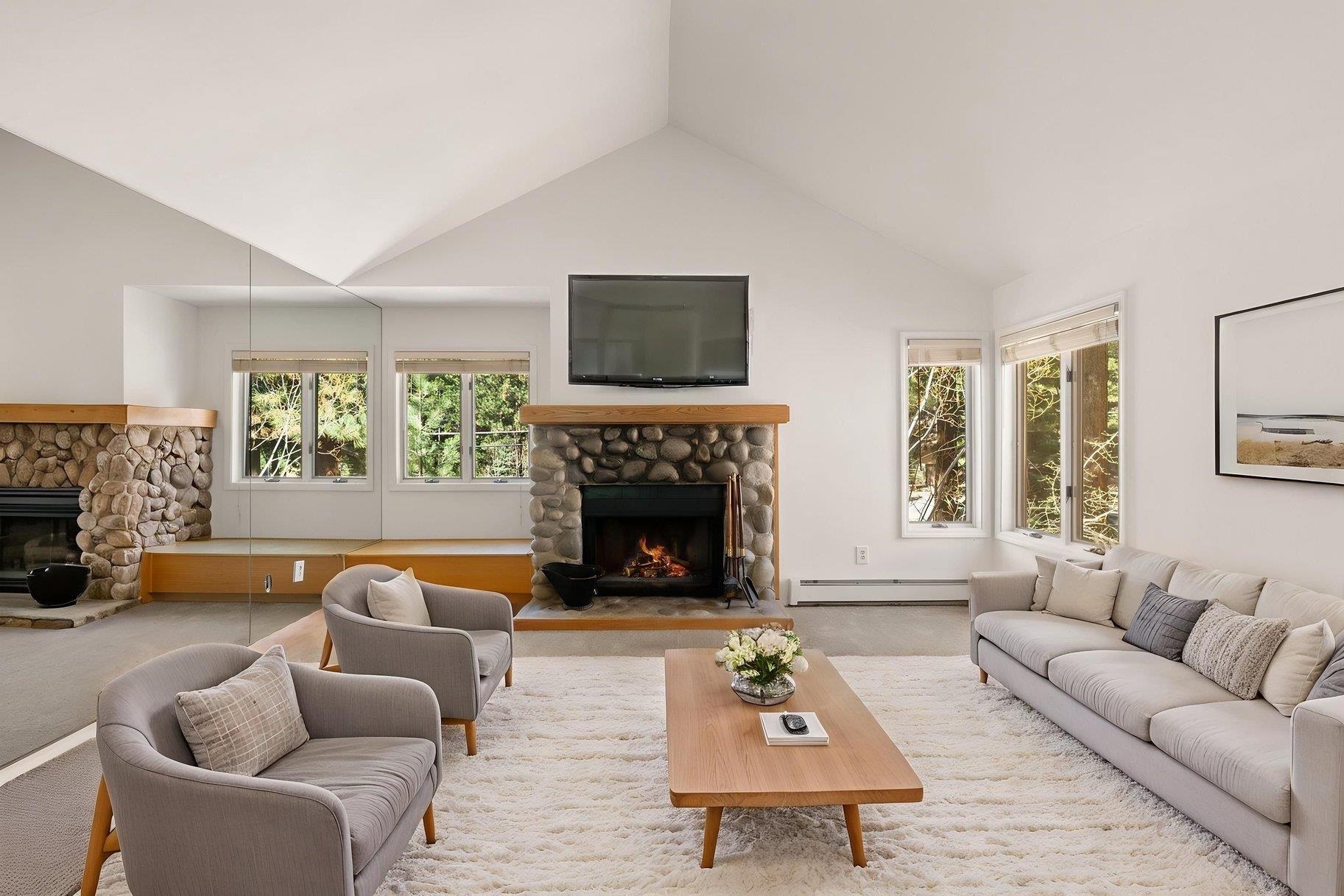 121 Village Boulevard #121