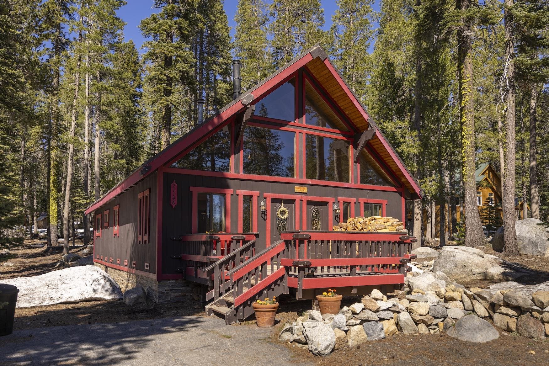 21146 Donner Pass Road, Soda Springs, CA, 95728