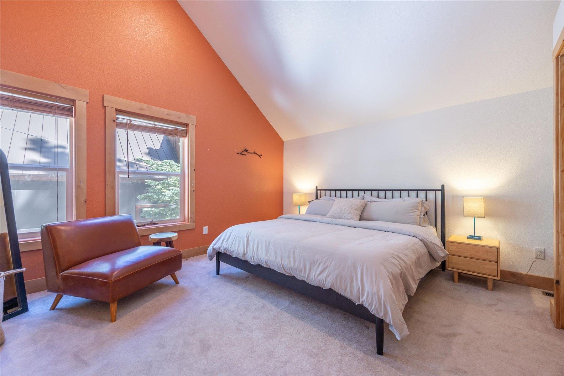 50638 Hemlock Court, Soda Springs, CA, 95728