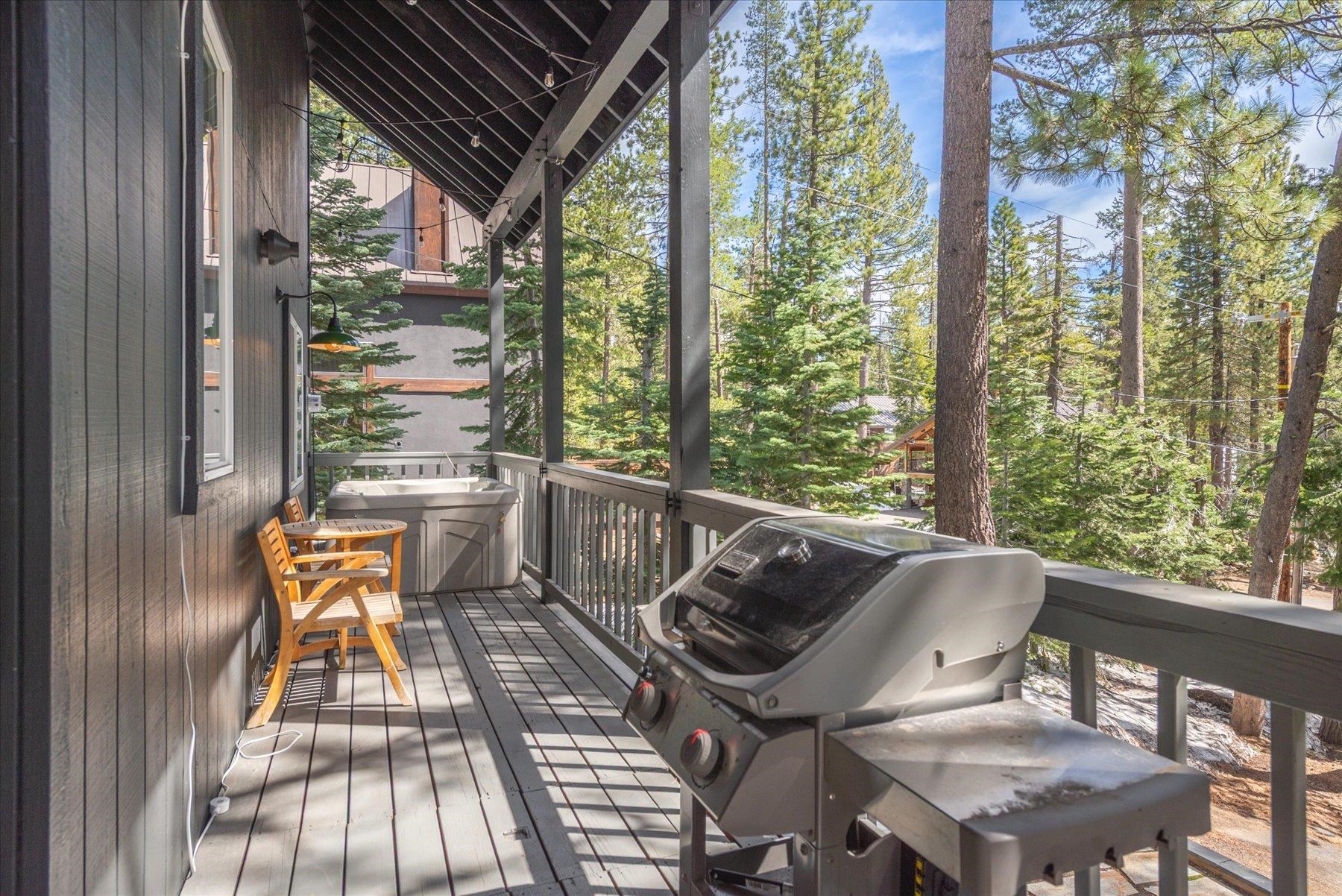 50638 Hemlock Court, Soda Springs, CA, 95728