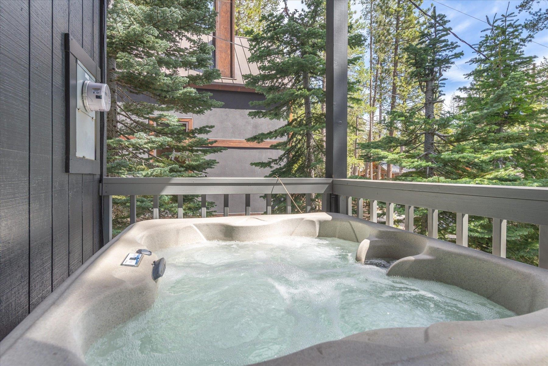 50638 Hemlock Court, Soda Springs, CA, 95728