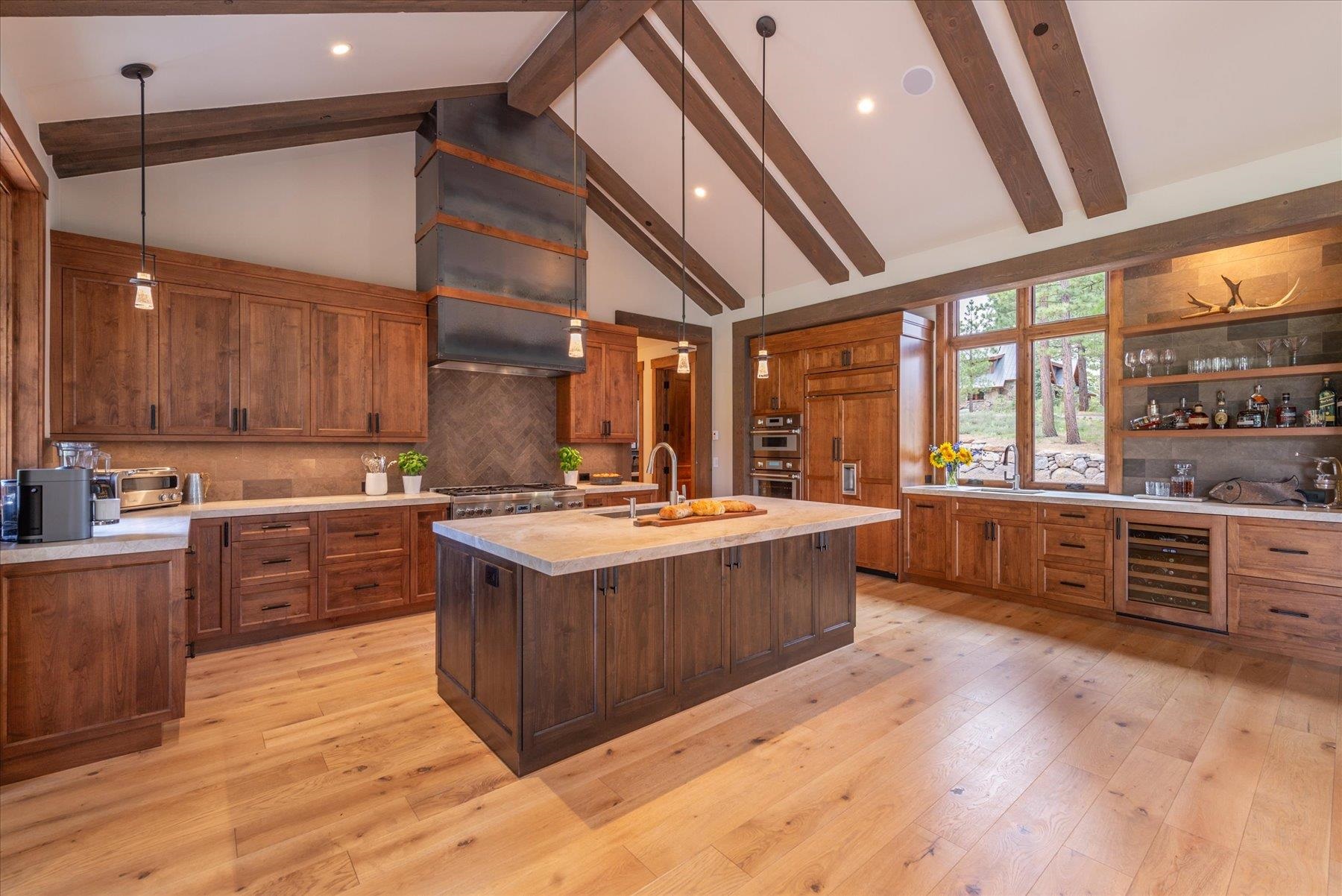 7705 Lahontan Drive, Truckee, CA, 96161