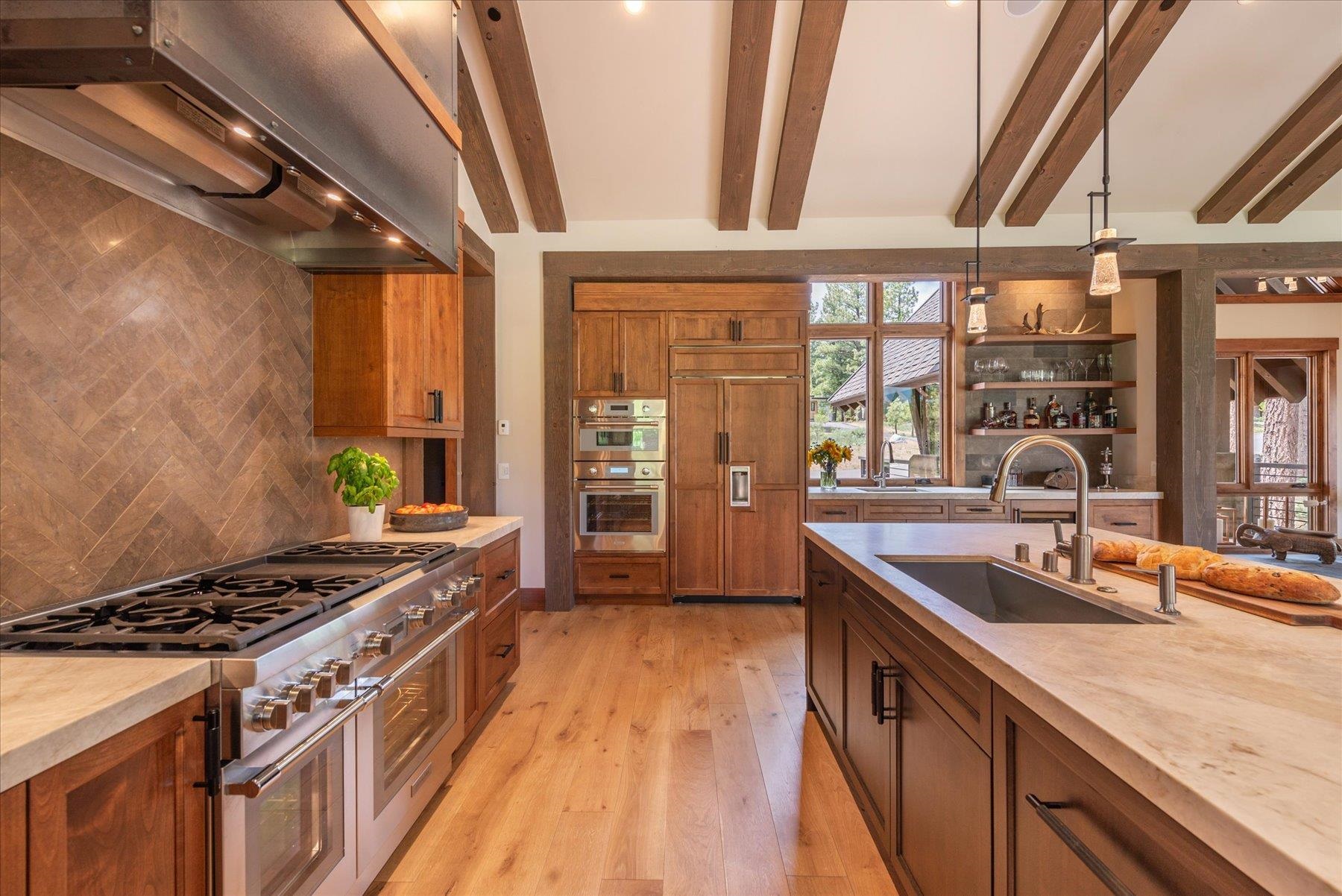 7705 Lahontan Drive, Truckee, CA, 96161