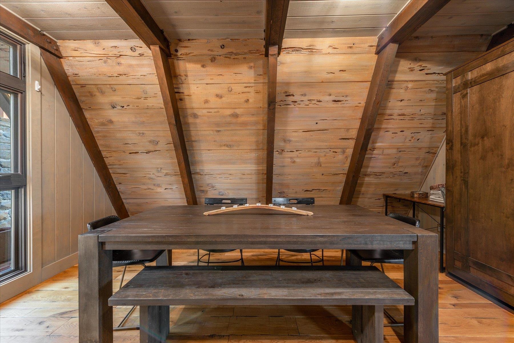 949 Skyline Drive, Tahoe City, CA, 96145-0000