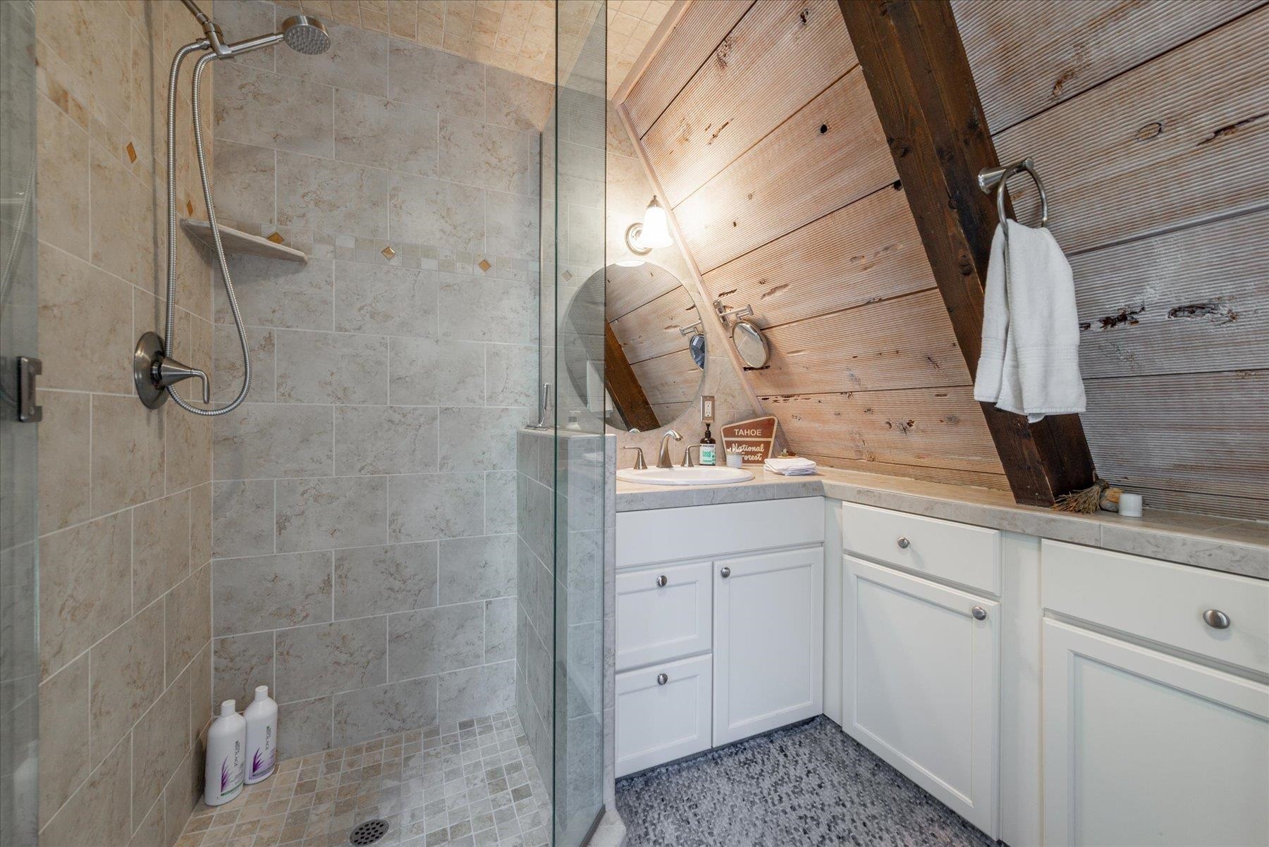 949 Skyline Drive, Tahoe City, CA, 96145-0000