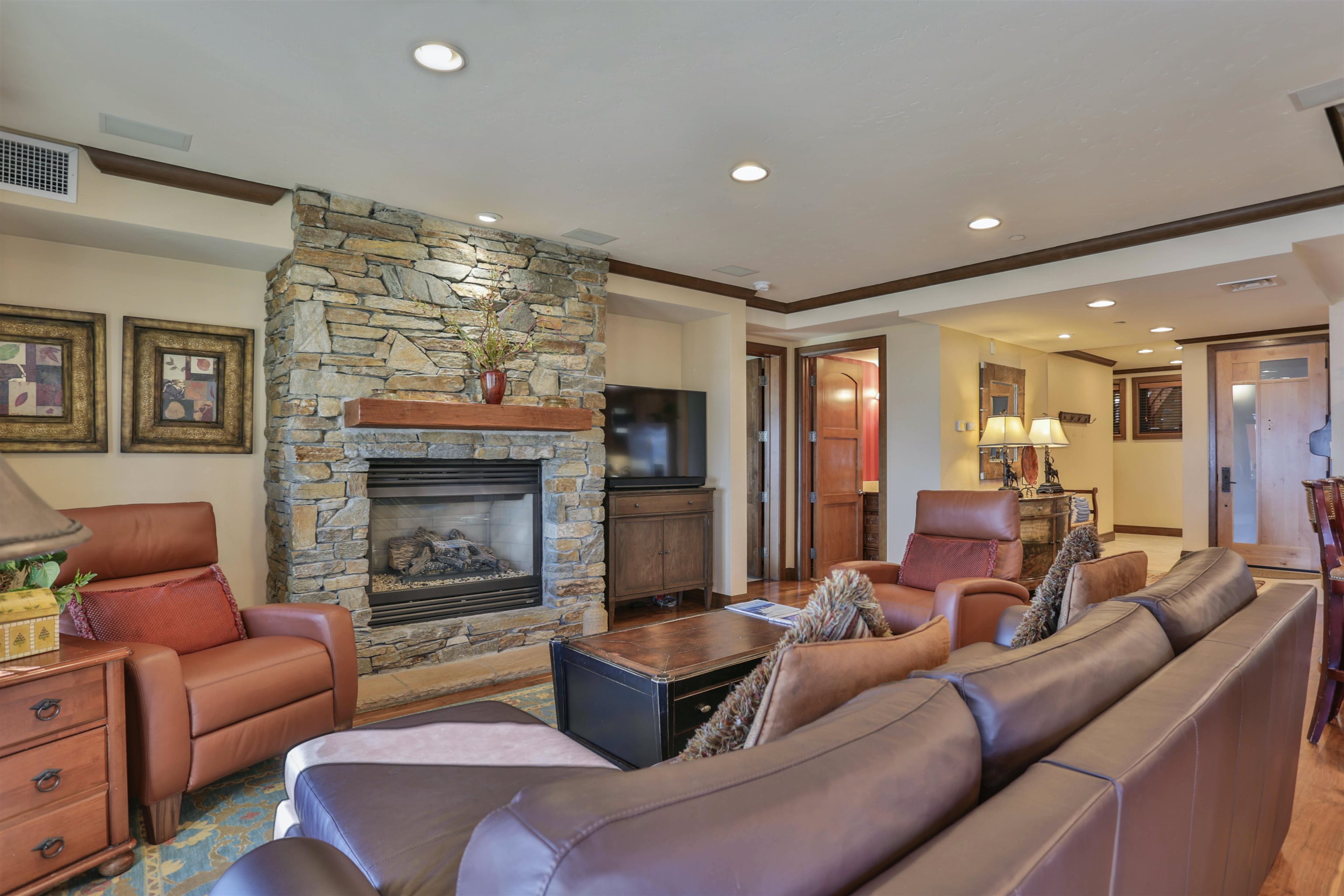 6750 North Lake Boulevard UNIT 19F, Tahoe Vista, CA, 96148